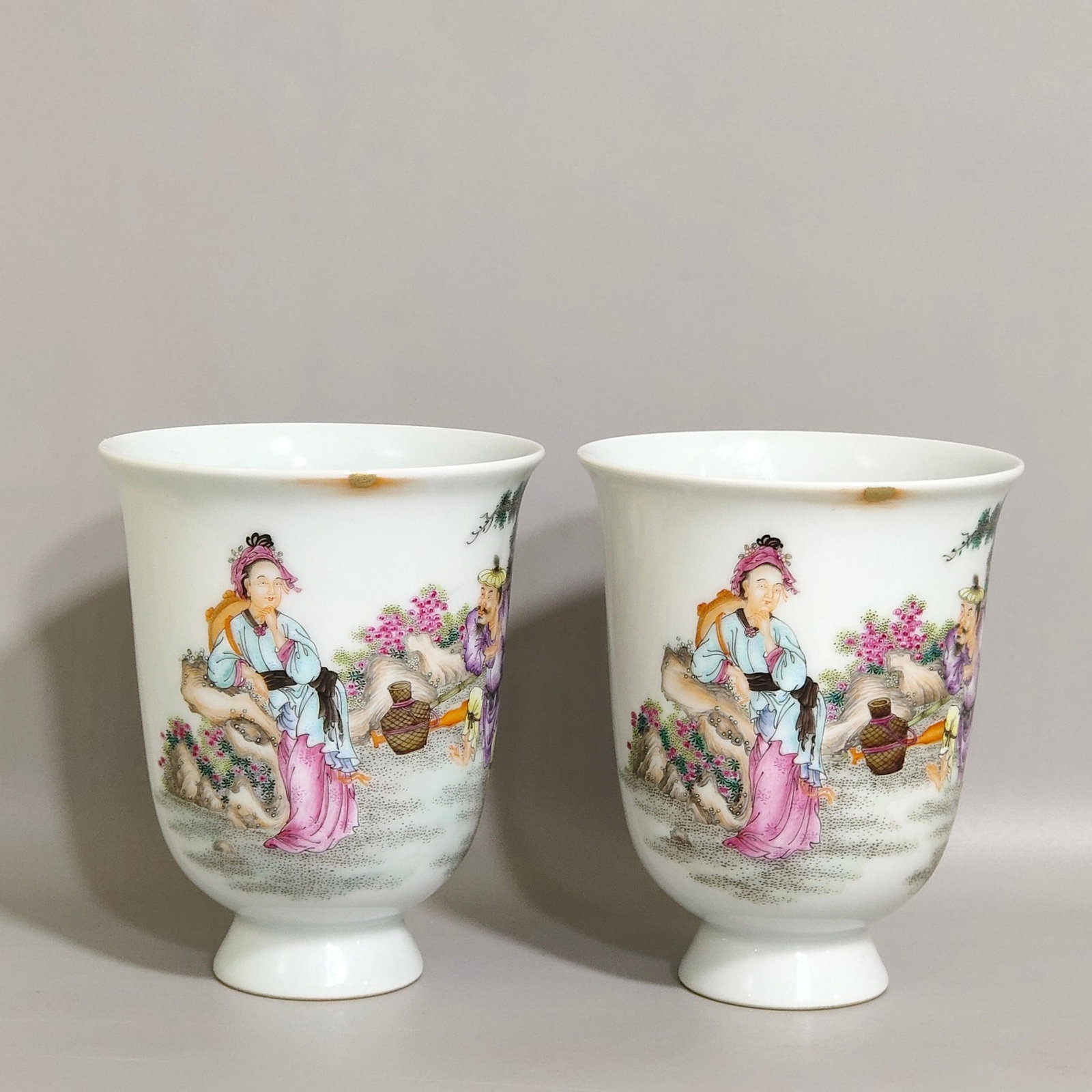 A Pair of Exquisite Famille-Rose Character and Story Pattern Stem Cups: A Pair of Exquisite Famille-Rose Character and Story Pattern Stem Cups,Qing Dynasty,China,Yongzheng Six-character Mark,Size:4.1inx3.3in 一对粉彩人物故事