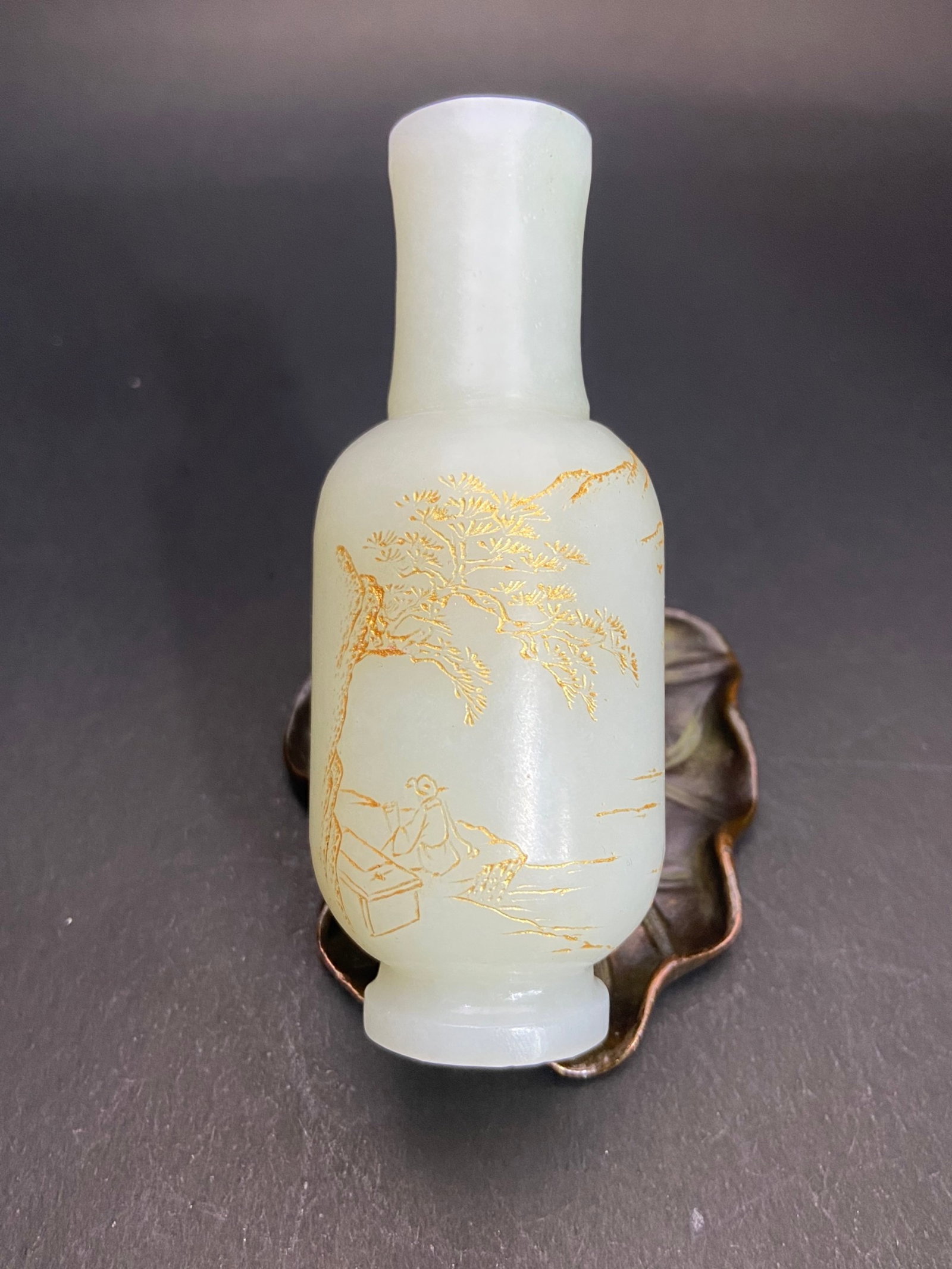 An Exquisite White Jade Landscape and Figure Pattern Vase: An Exquisite White Jade Landscape and Figure Pattern Vase,Qing Dynasty,China,Size:94mmx37mm,Weight:111g 白玉山水人物纹瓶,中国清代