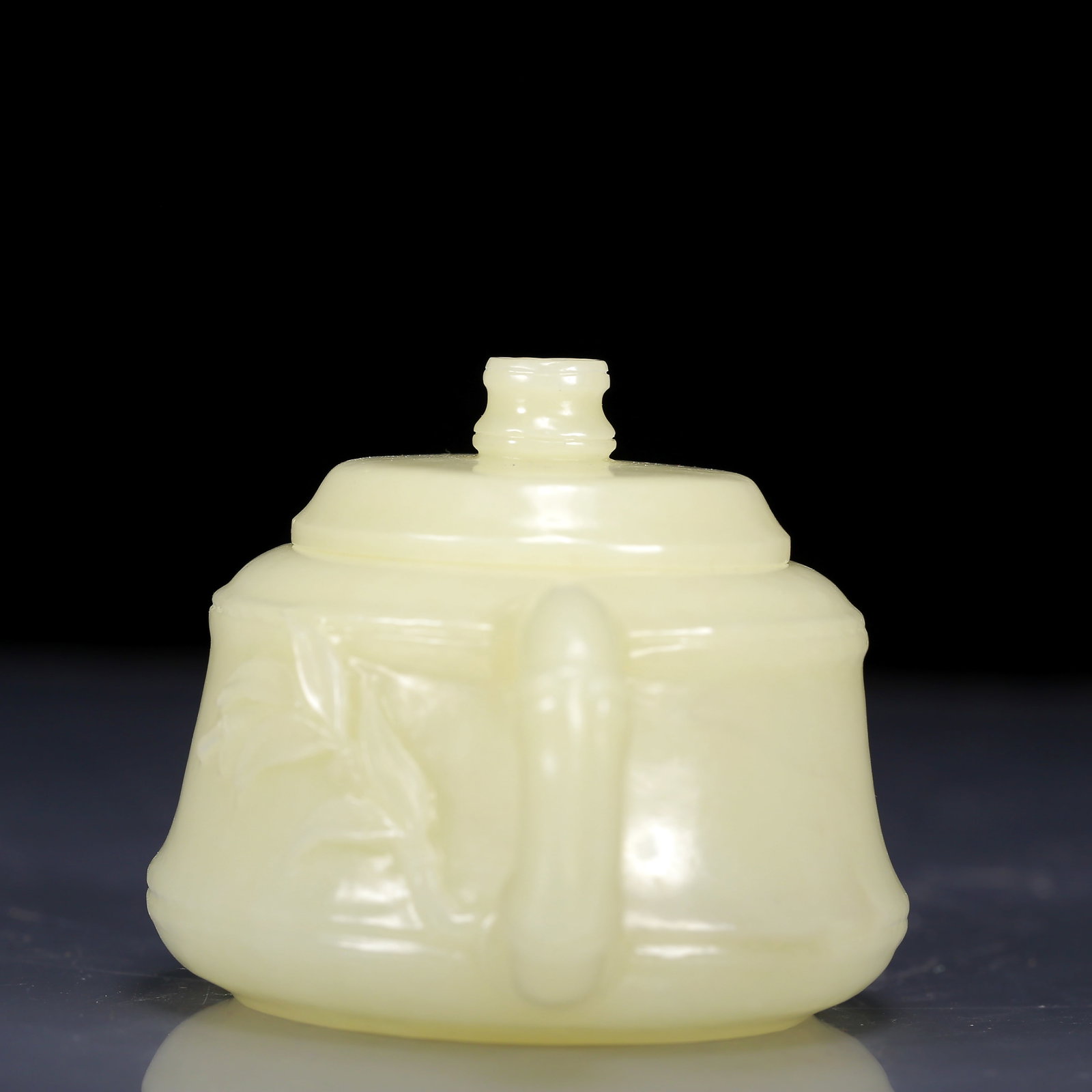 An Exquisite White Jade Bamboo Pattern Teapot - 7