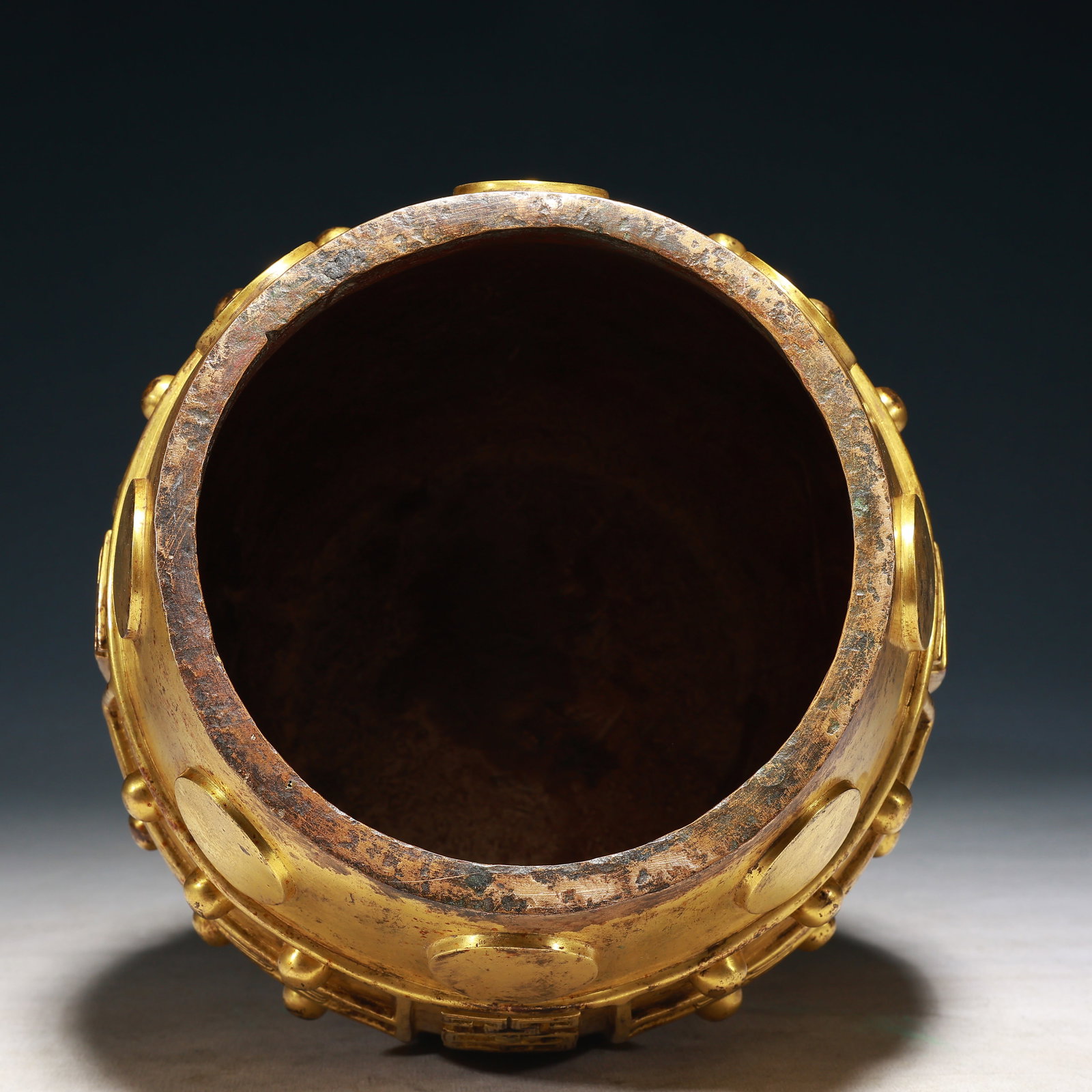 An Exquisite Gilt Bronze Dragon Pattern Chime - 6
