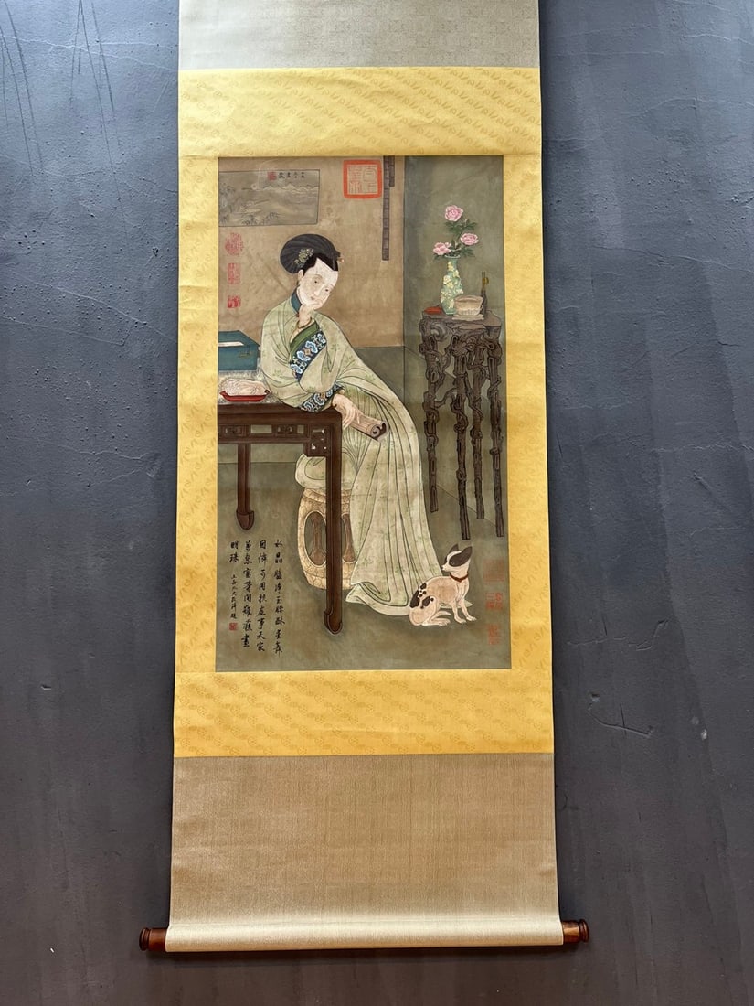 A Chinese Vertical Scroll Ink Painting of Figure on Silk,Leng Mei: A Chinese Vertical Scroll Ink Painting of Figure on Silk,Leng Mei,Size:(Without frame)35.8inx20.5in 一幅中国水墨绢本人物画立$