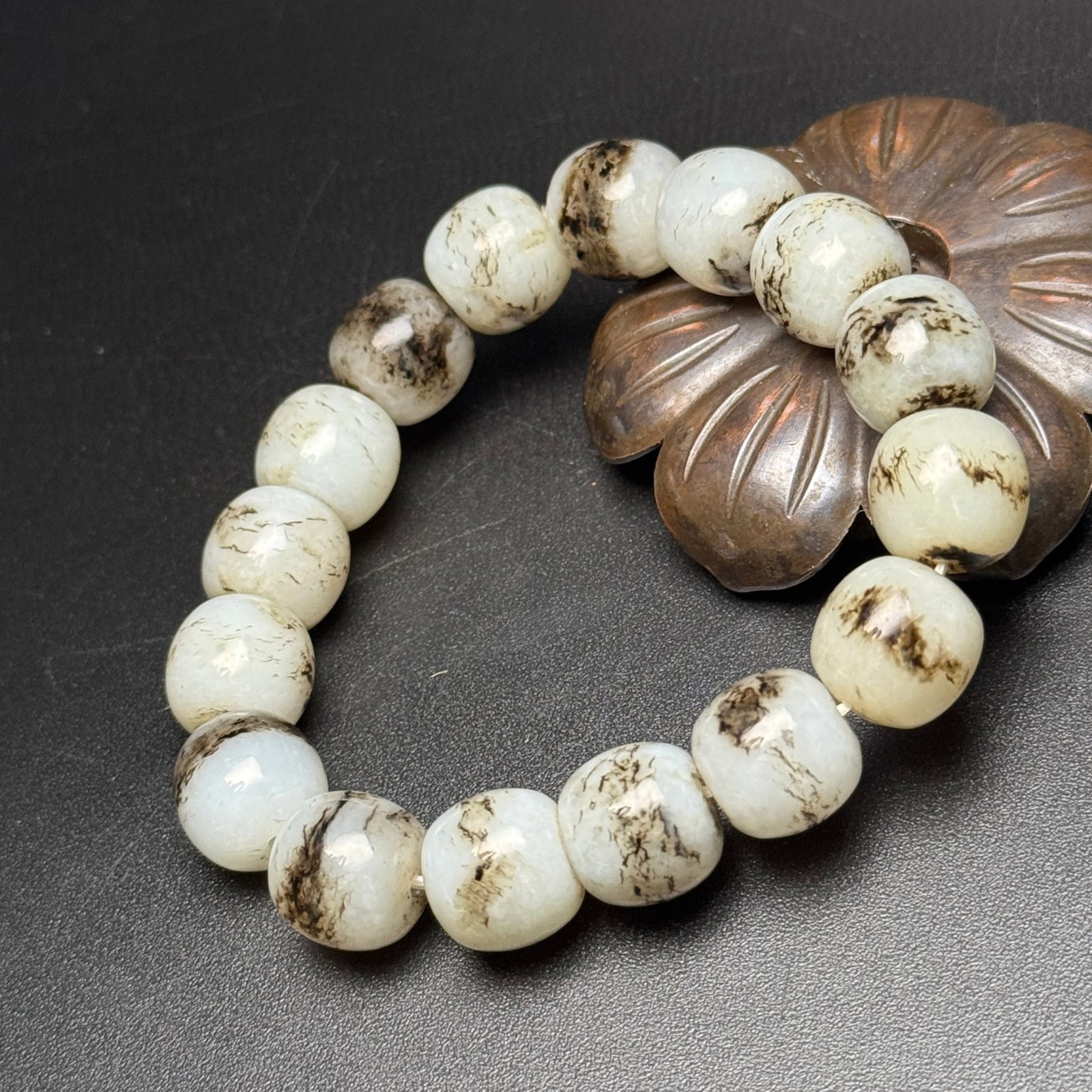 An Exquisite White Jade Bracelets - 4