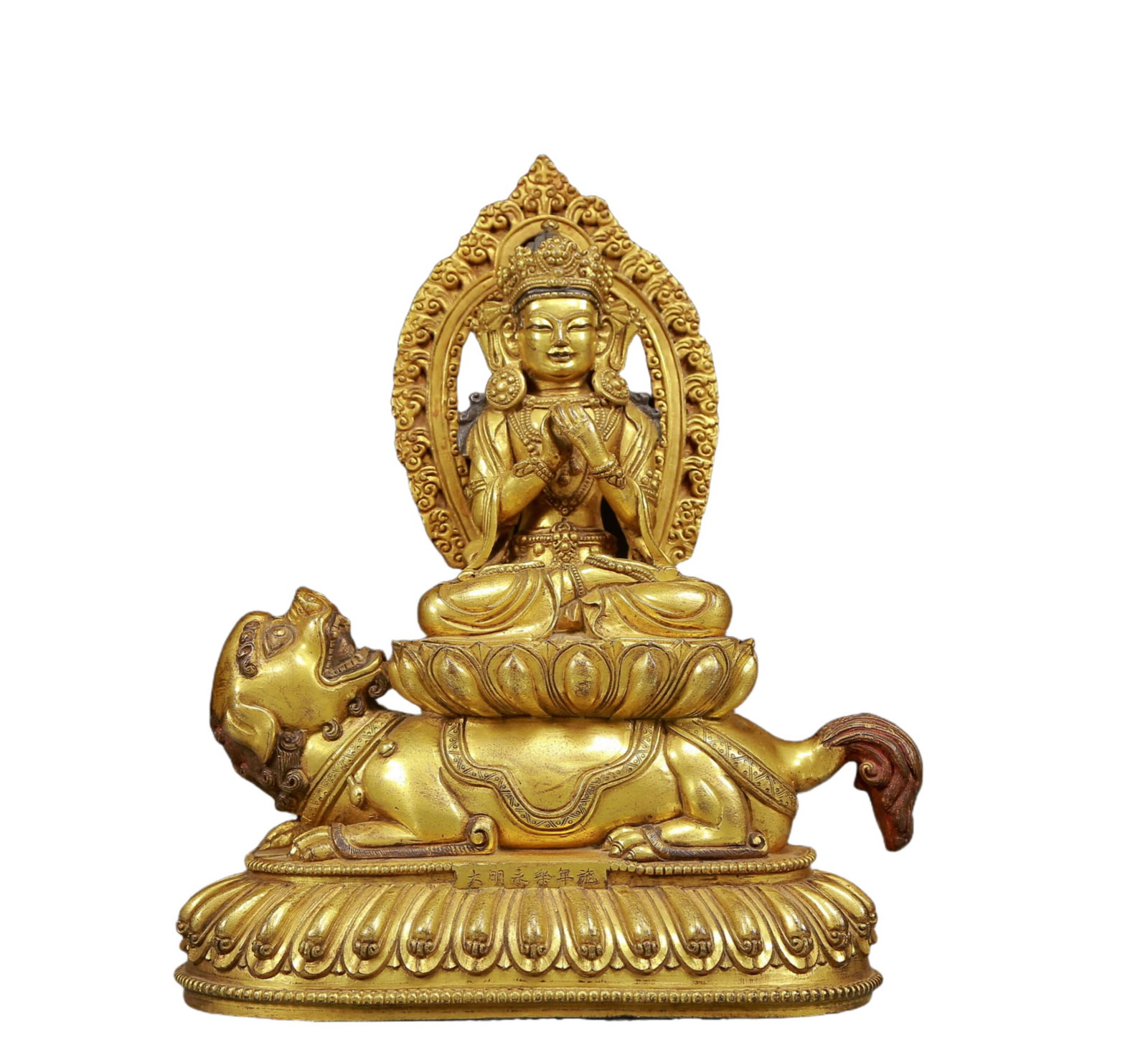 A Solemn Gilt Bronze Statue of Avalokitesvara: A Solemn Gilt Bronze Statue of Avalokitesvara,Ming Dynasty, China,Size:8.3inx3.9inx10.2in,Weight:3600g 铜鎏金观音像，明代