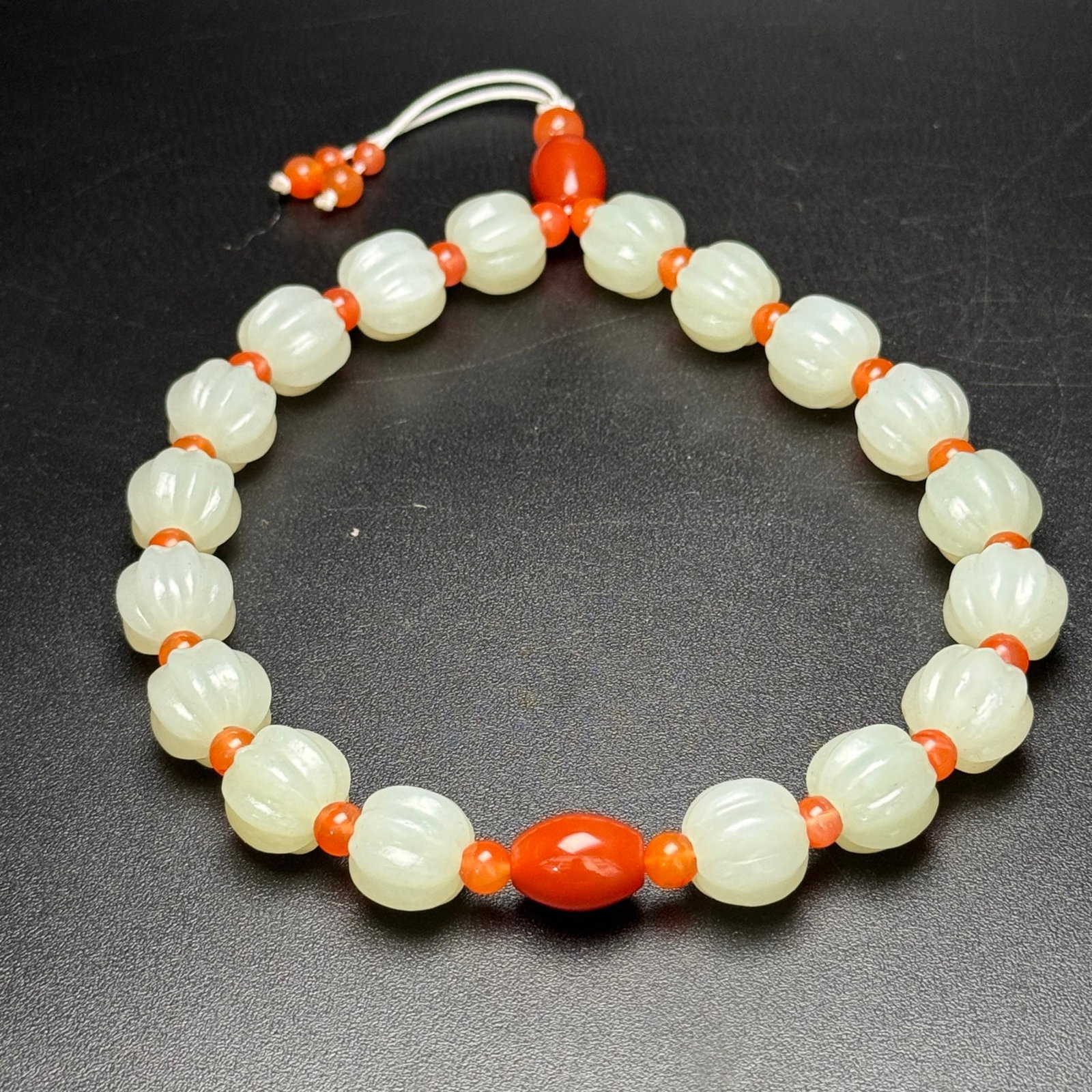 An Exquisite White Jade Pumpkin-Shaped Bracelets - 5