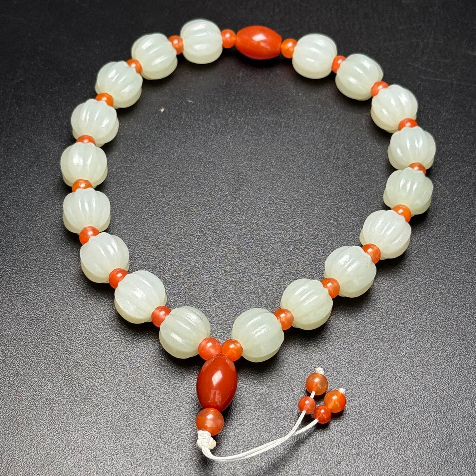 An Exquisite White Jade Pumpkin-Shaped Bracelets - 7