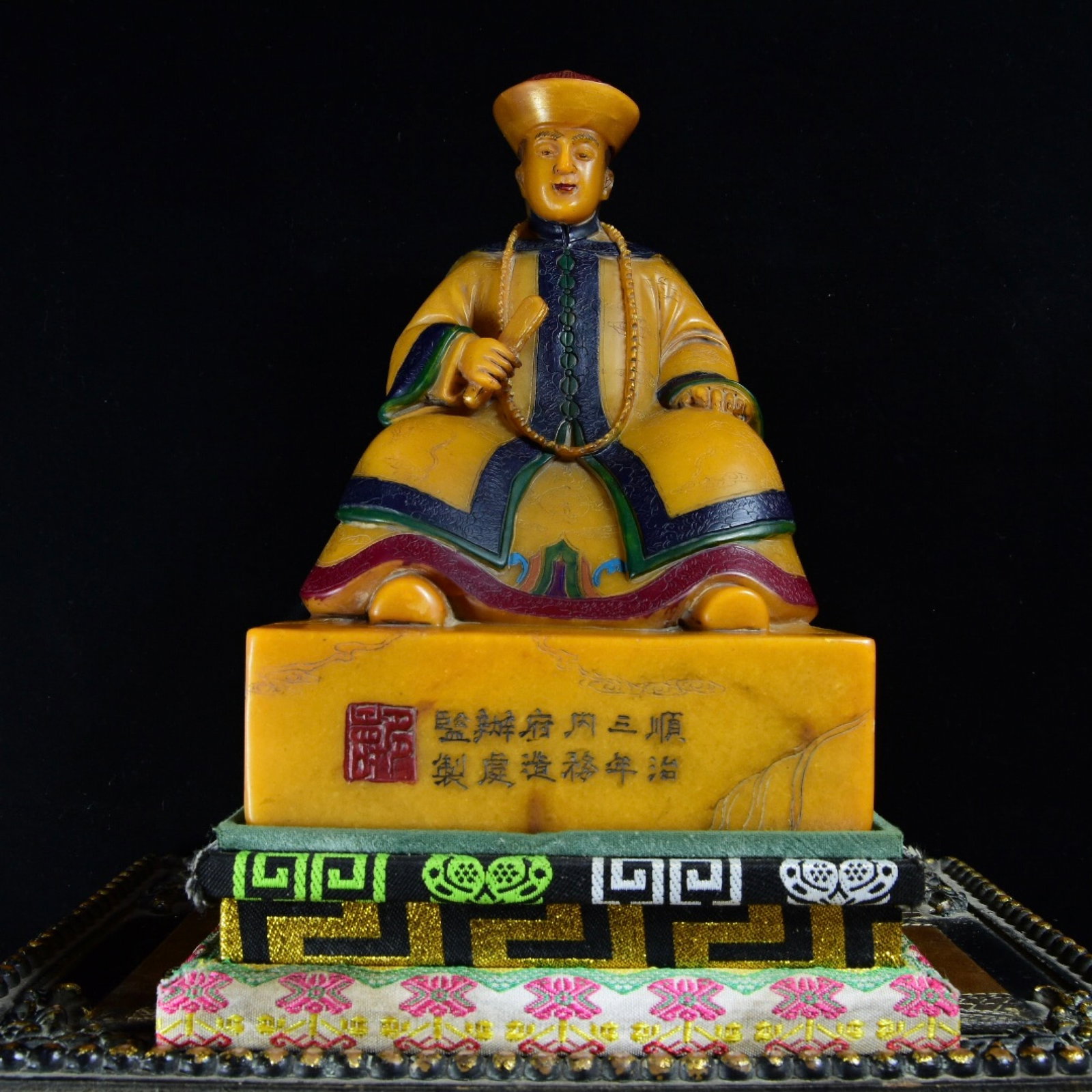 An Exquisite Tianhuang Stone Painted Color Figure Pattern Seal: An Exquisite Tianhuang Stone Painted Color Figure Pattern Seal,Qing Dynasty,China,Shunzhi Mark,Size:11.2inx5.9inx5.5in,Weight:5100g