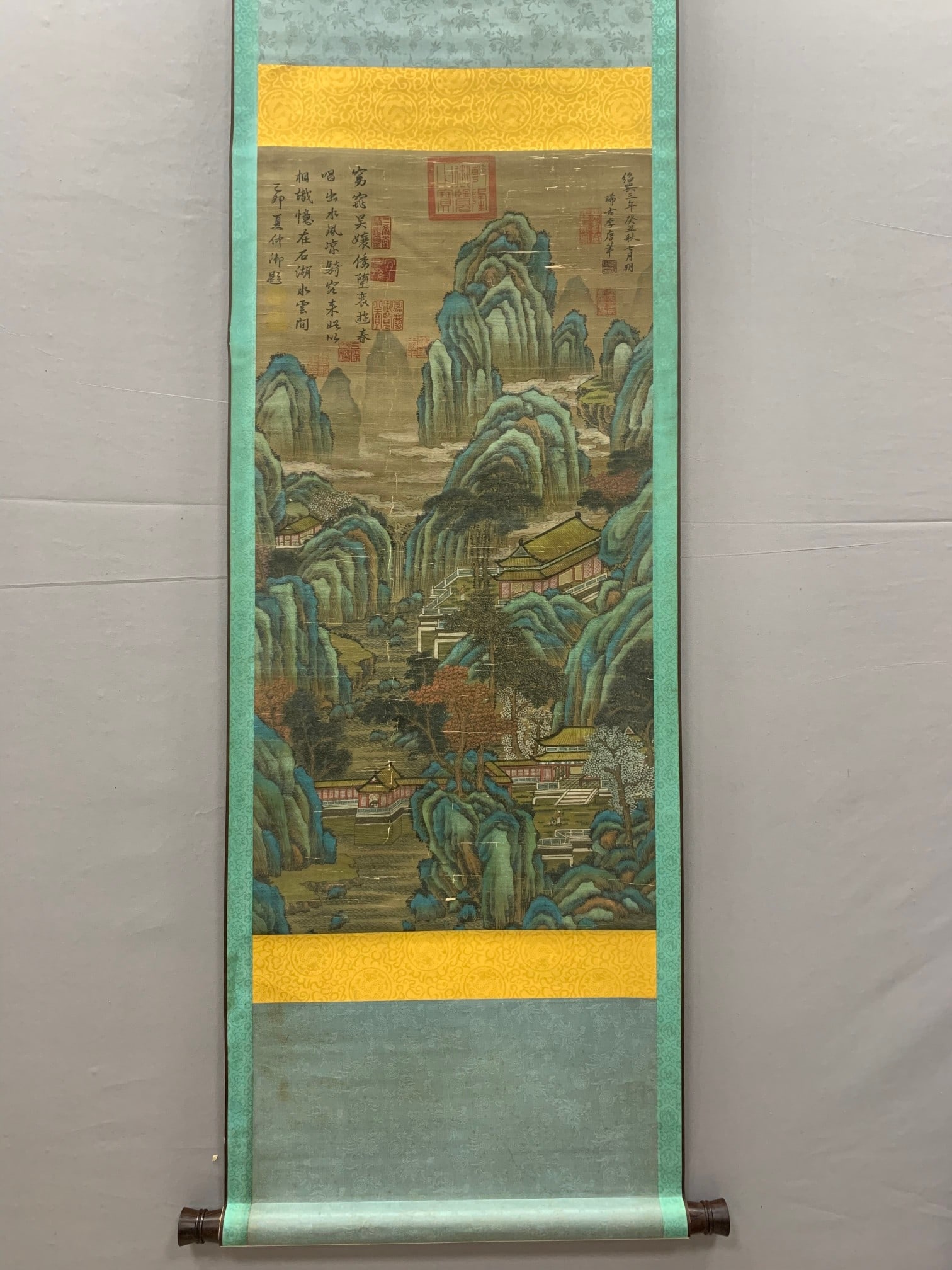 A Chinese Vertical Scroll Ink Painting of Landscape on Silk,Li Tang: A Chinese Vertical Scroll Ink Painting of Landscape on Silk,Li Tang,Size:(Without frame)35inx17.7in 一幅中国水墨绢本山水画立$