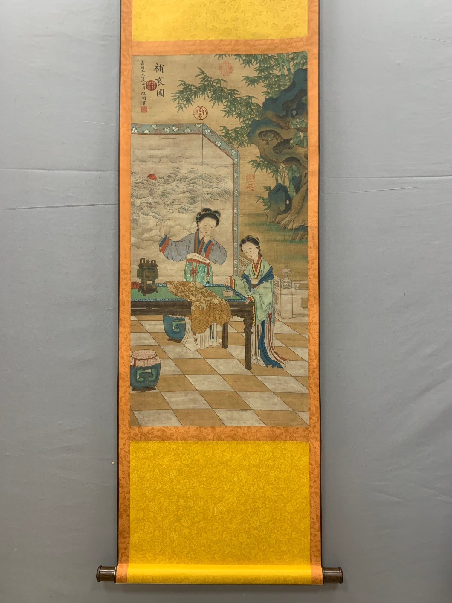 A Chinese Vertical Scroll Ink Painting of Figure on Silk,Wen Zhengming: A Chinese Vertical Scroll Ink Painting of Figure on Silk,Wen Zhengming,Size:(Without frame)36.6inx17.3in 一幅中国水墨绢本人物画立