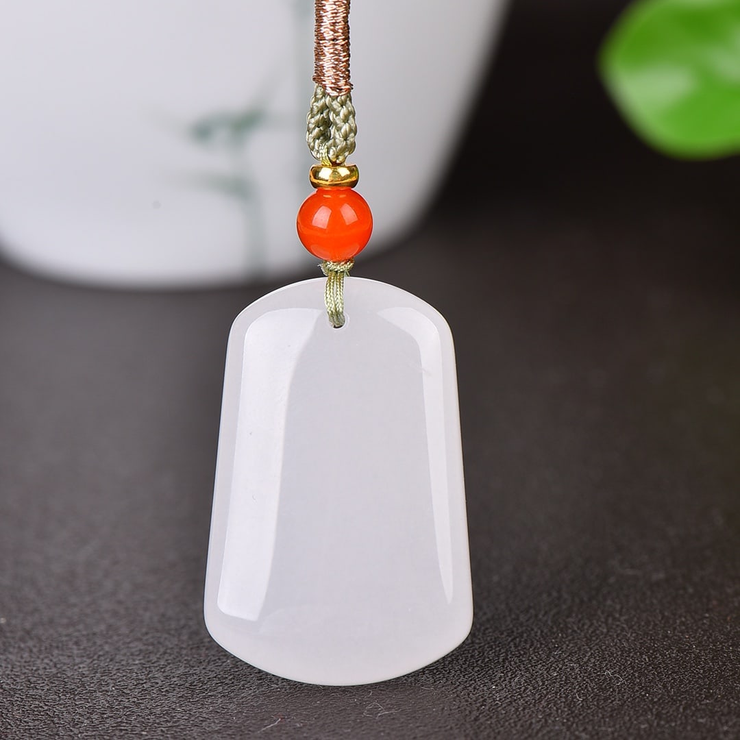 An Exquisite White Jade Pendant - 3