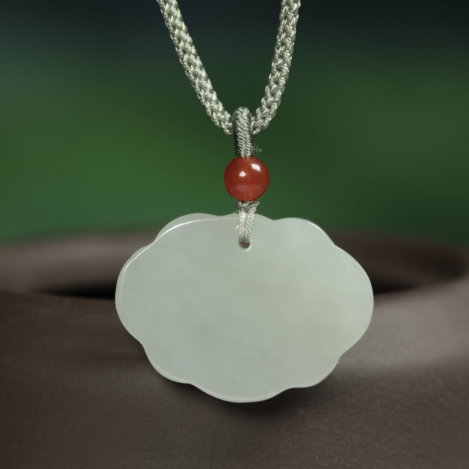 An Exquisite White Jade Fu-Character Pattern Pendant - 4