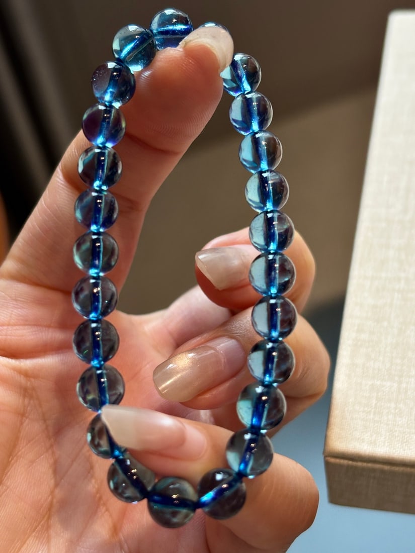 An Exquisite Aquamarine Bracelets - 4