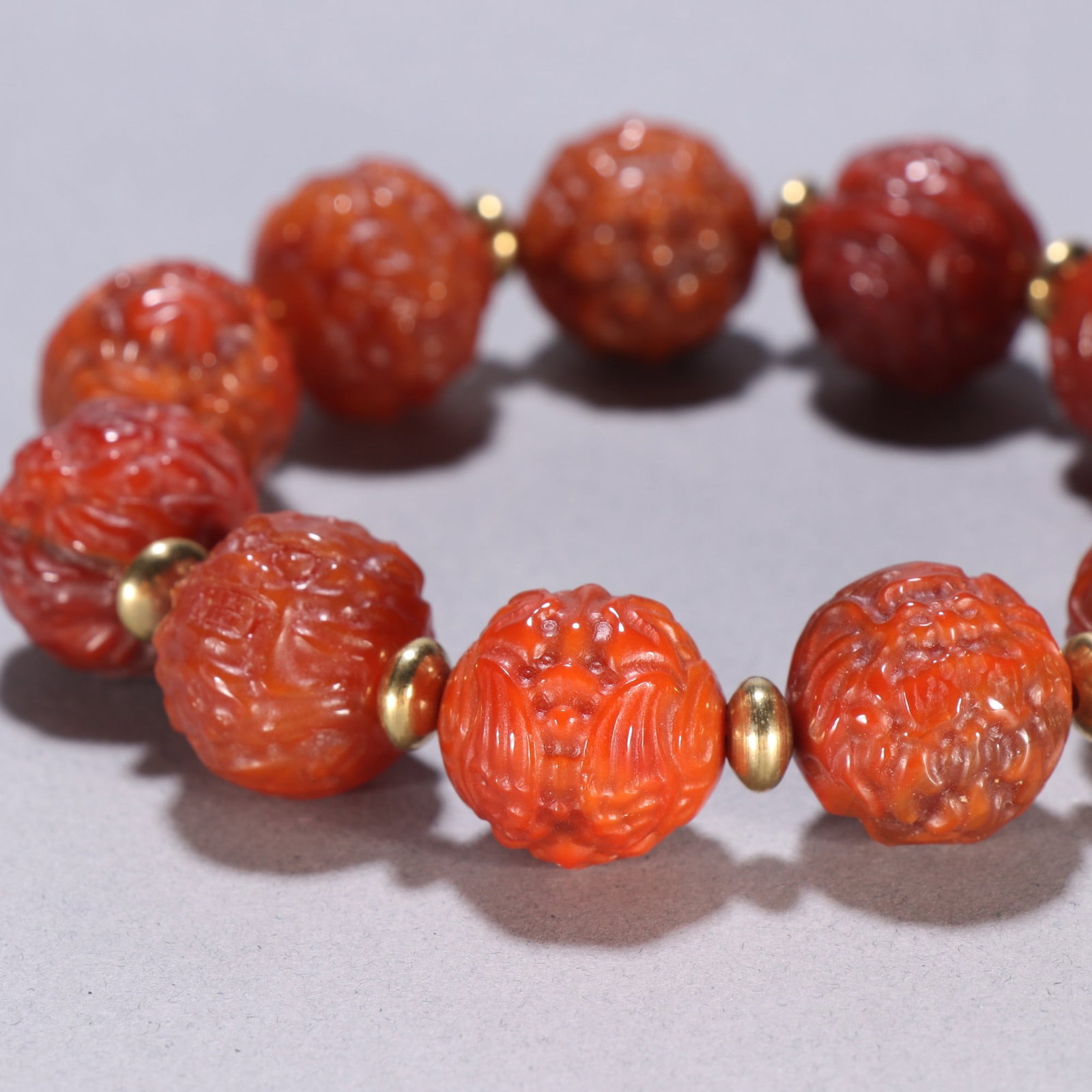 An Exquisite Agate Bracelets - 2
