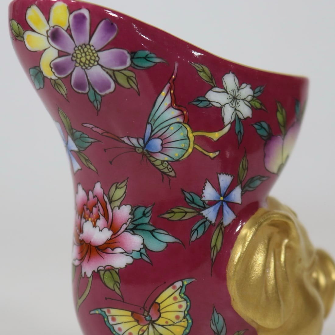 An Exquisite Enamel Painted Gold Flower and Fruit Pattern Cup - 9