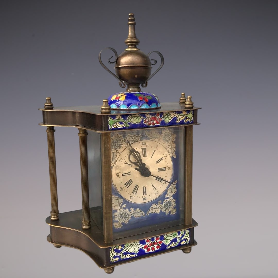 An Exquisite Bronze Lotus Pattern Clock - 3