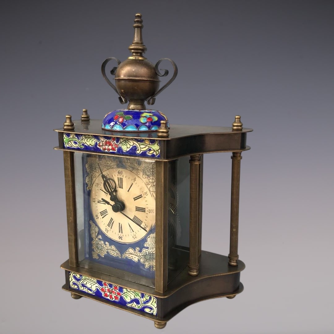 An Exquisite Bronze Lotus Pattern Clock - 4