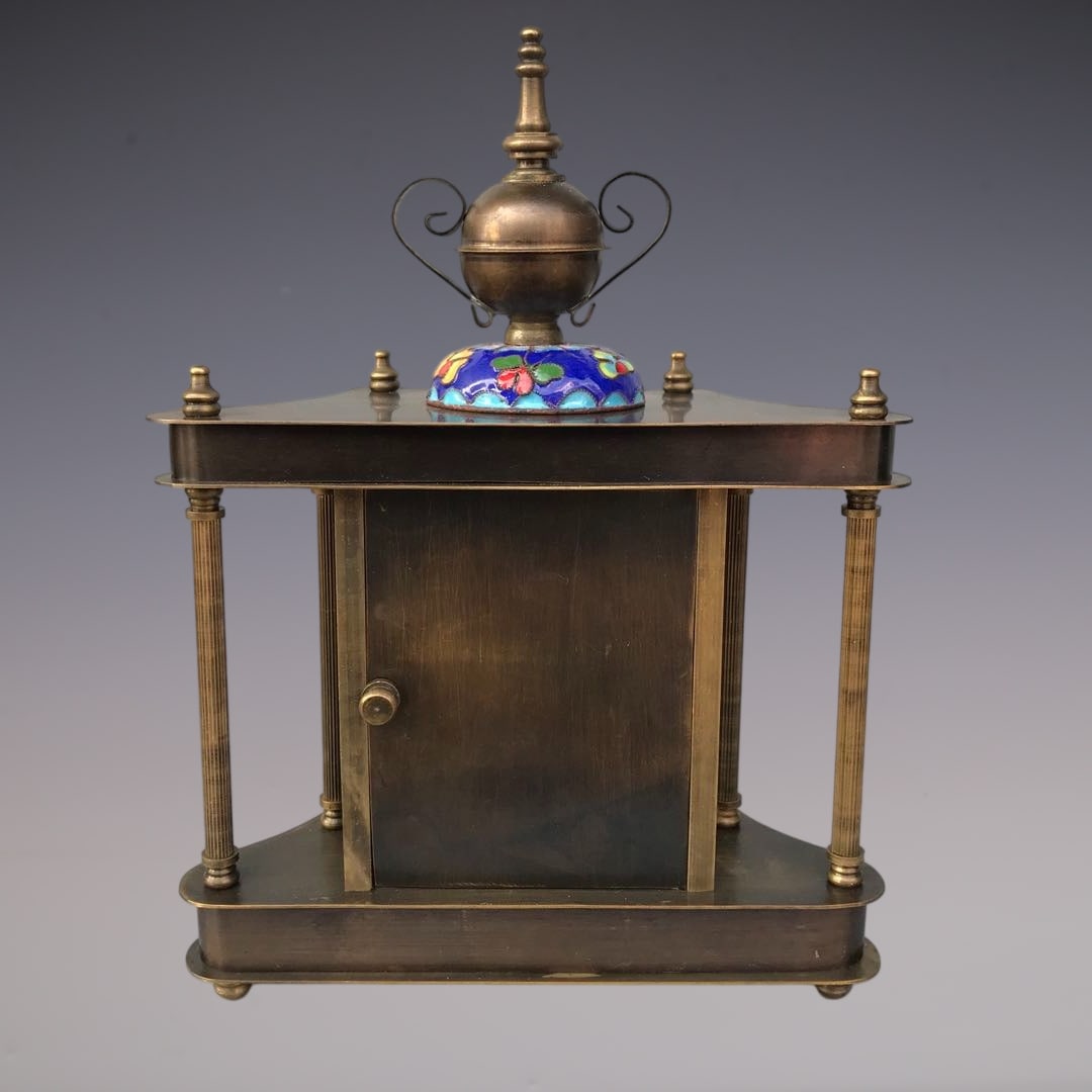 An Exquisite Bronze Lotus Pattern Clock - 5