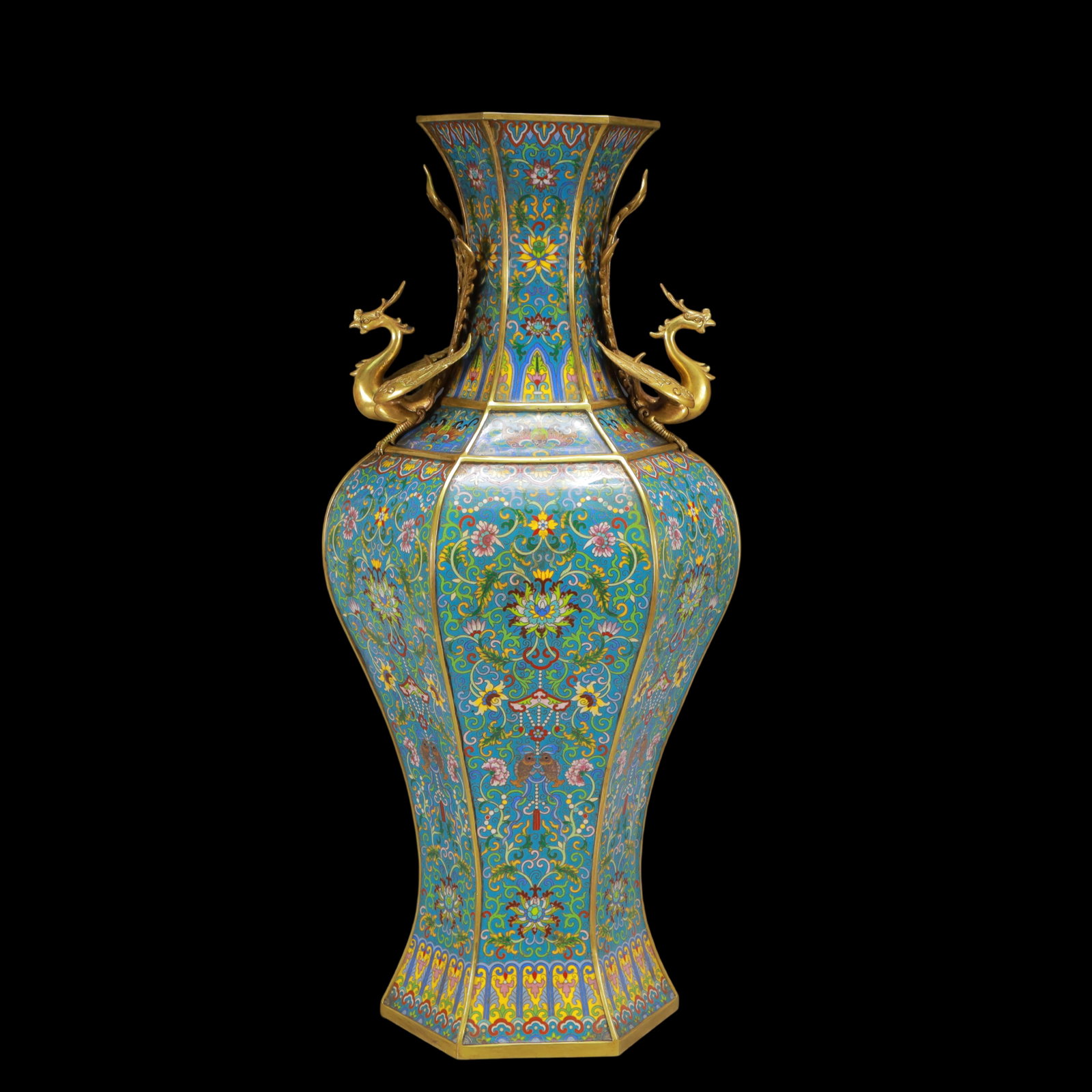 A Huge Cloisonne Lotus Pattern Phoenix-Ears Vase: A Huge Cloisonne Lotus Pattern Phoenix-Ears Vase Qing Dynasty China Qianlong Four-character Mark Size:11.8inx26.8in Weight:15950g 景泰蓝缠枝莲纹凤೑