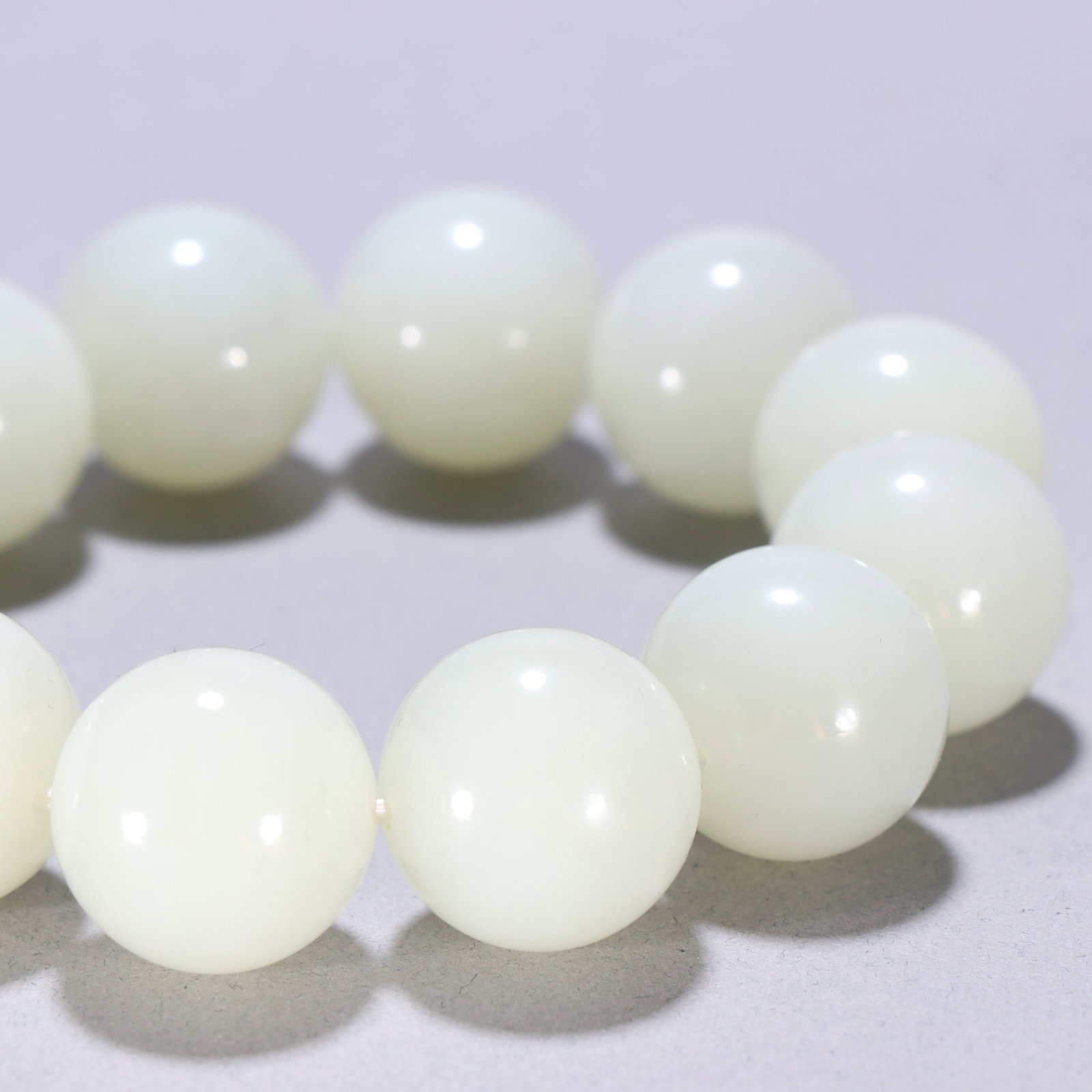 An Exquisite White Jade Bracelets - 9