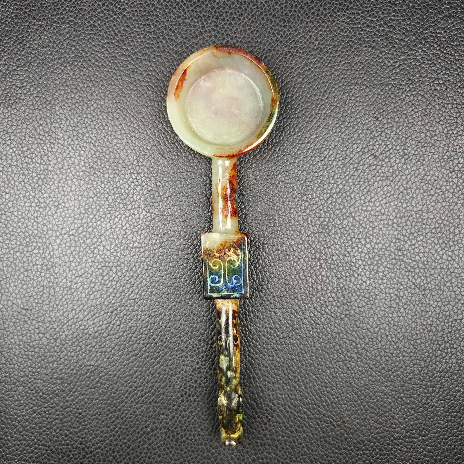 An Exquisite White Jade Spoon - 2