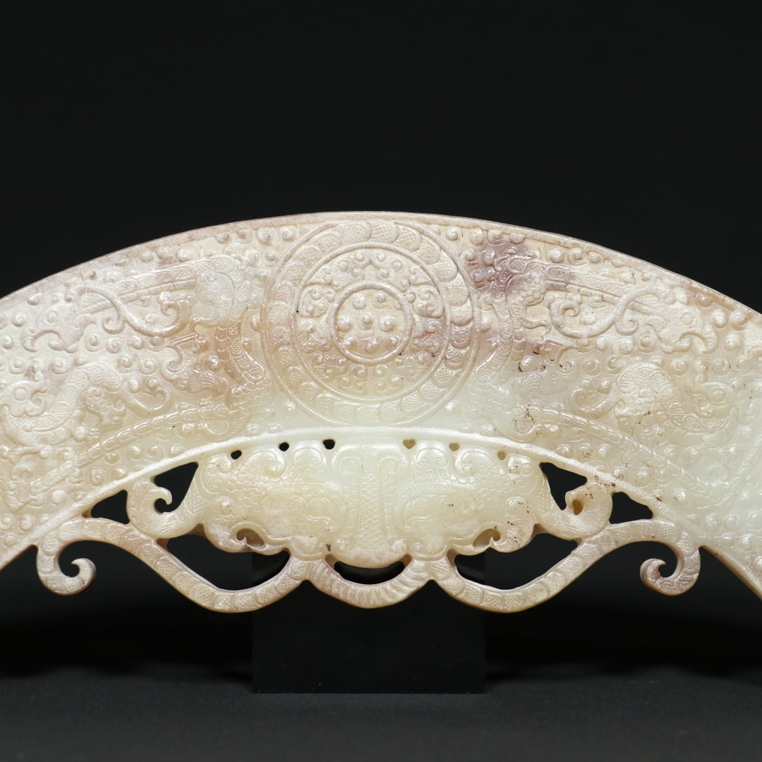 An Exquisite White Jade Dragon Pattern Ornament - 8