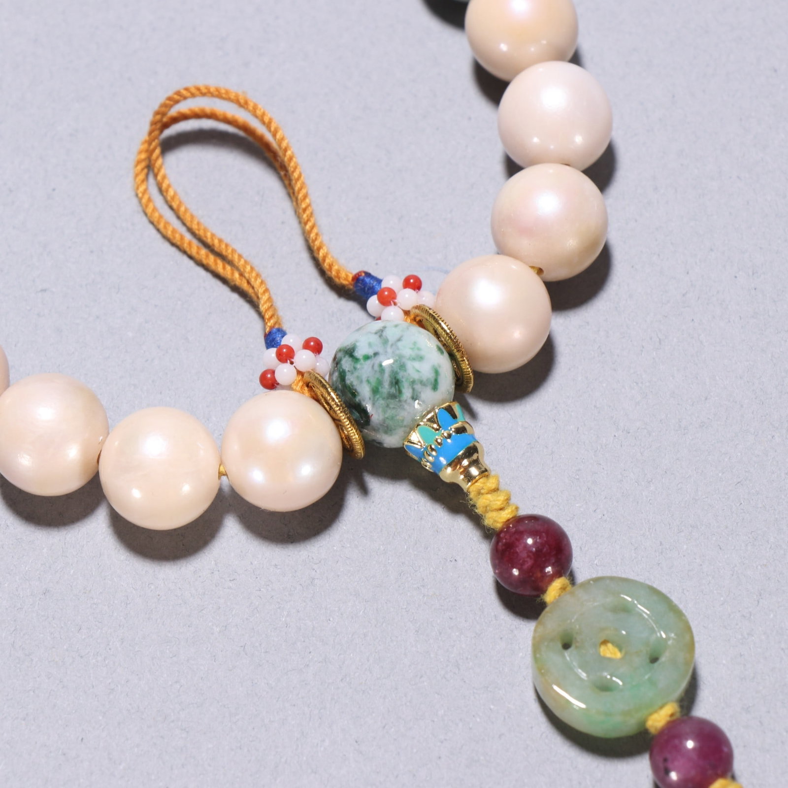 An Exquisite Pearl Bracelets - 7