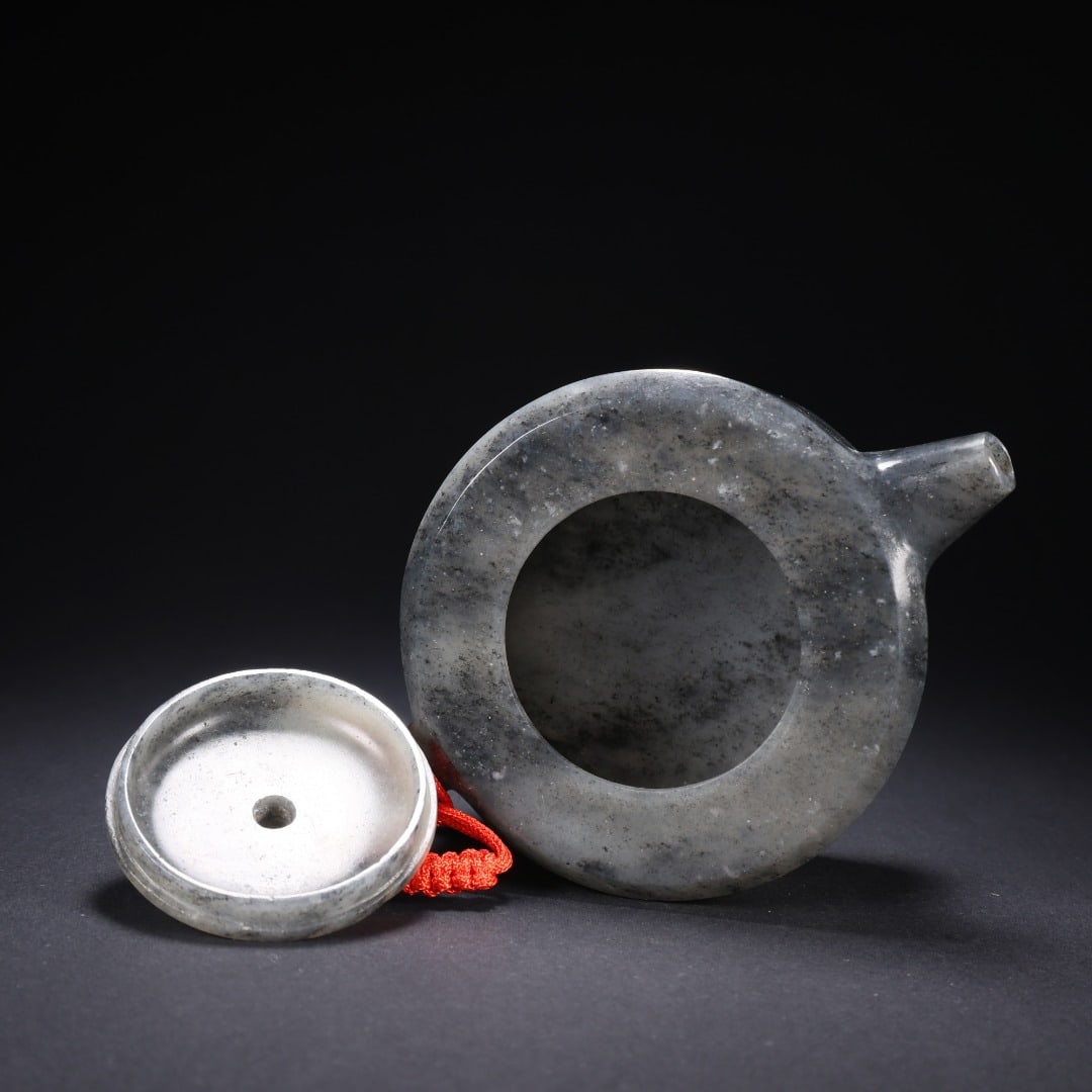 An Exquisite White Jade Teapot - 8