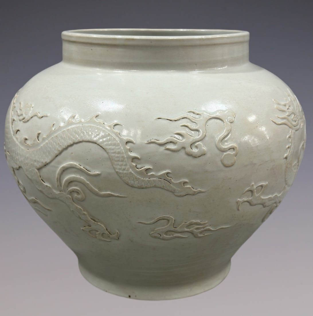 An Exquisite Shufu Glazed Dragon Pattern Jar - 4