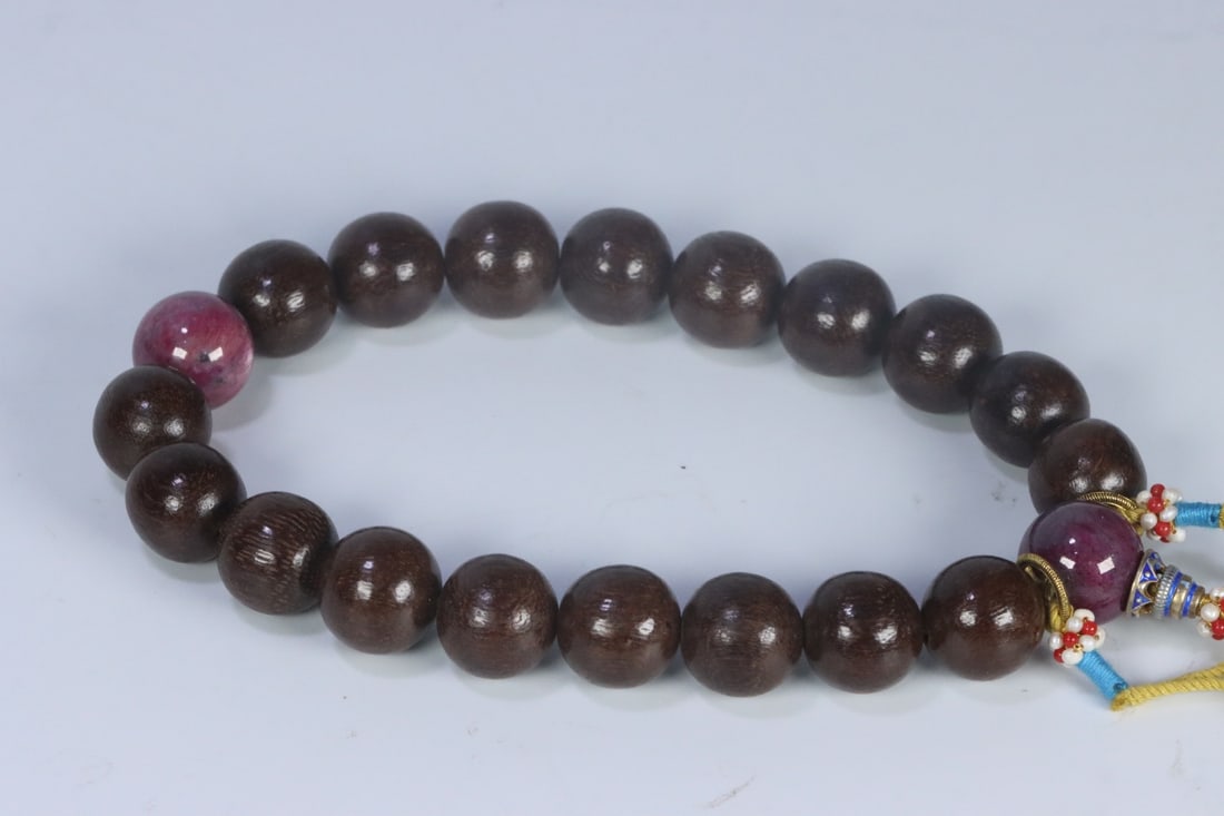 An Exquisite Ruby Inlaid Eaglewood Bracelets - 5
