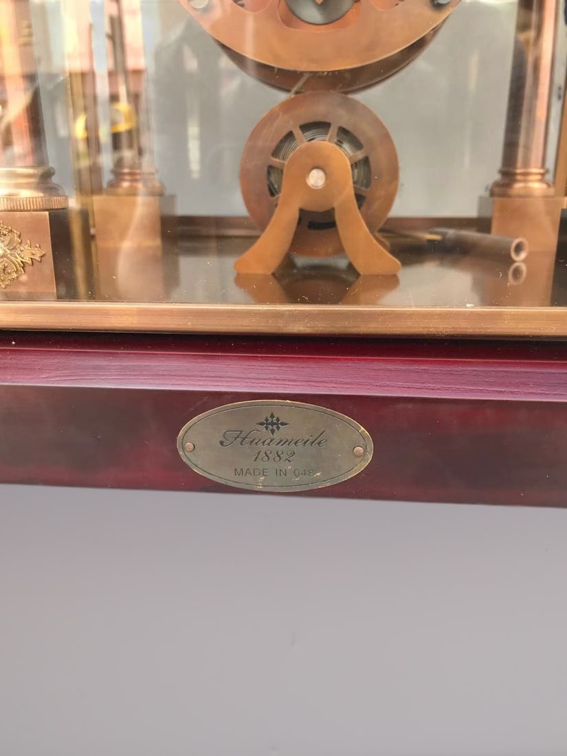 An Exquisite Bronze Clock - 8