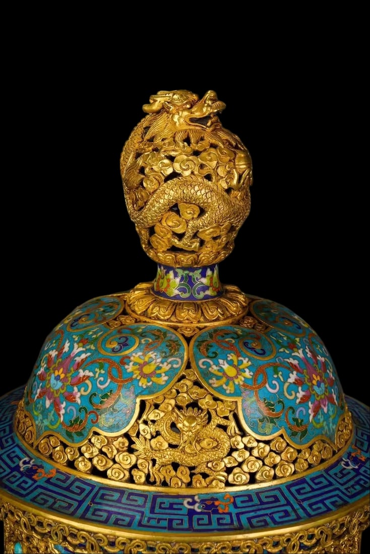 An Exquisite Cloisonne Lotus Pattern Dragon Pattern Seawater Pattern Censer - 3