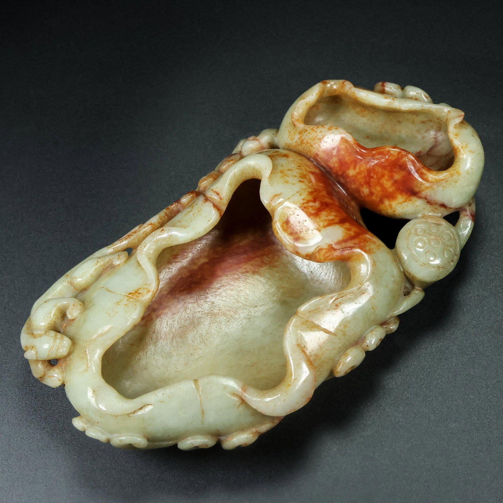 An Exquisite White Jade Lotus-Shaped Brush Washer Ornament: An Exquisite White Jade Lotus-Shaped Brush Washer Ornament Qing Dynasty, China Size:7.1inx3.9inx2in Weight:562g白玉莲藕双兽笔洗摆件 中