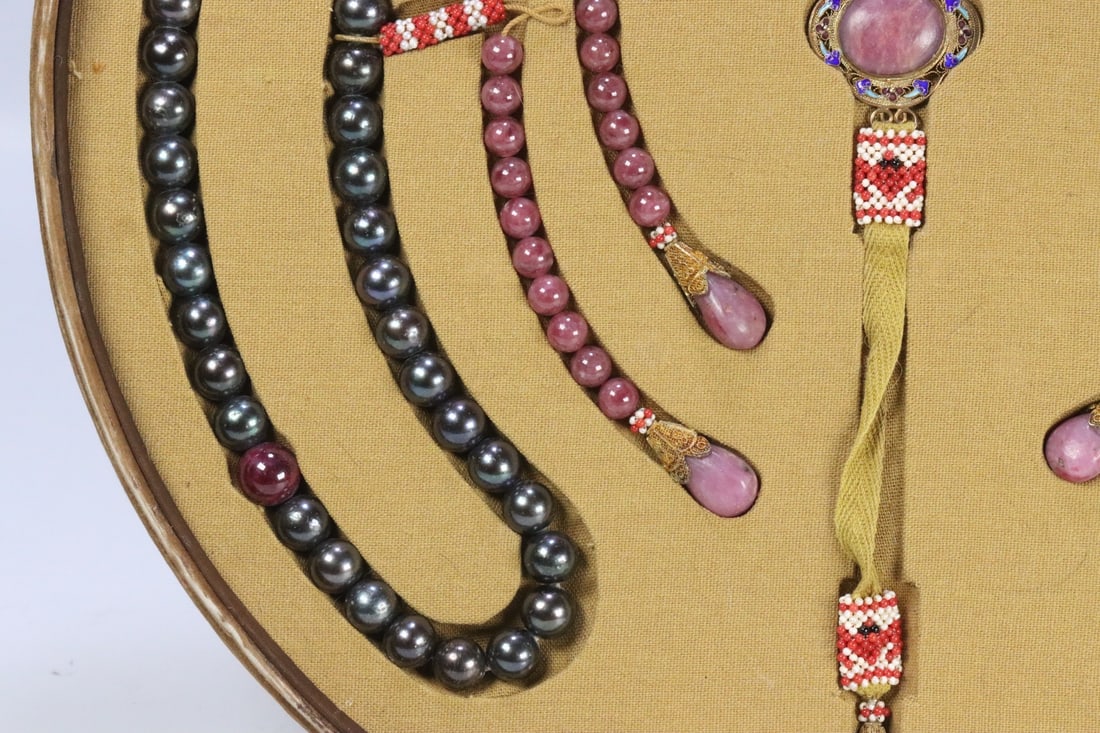 An Exquisite Gems Bracelets - 4