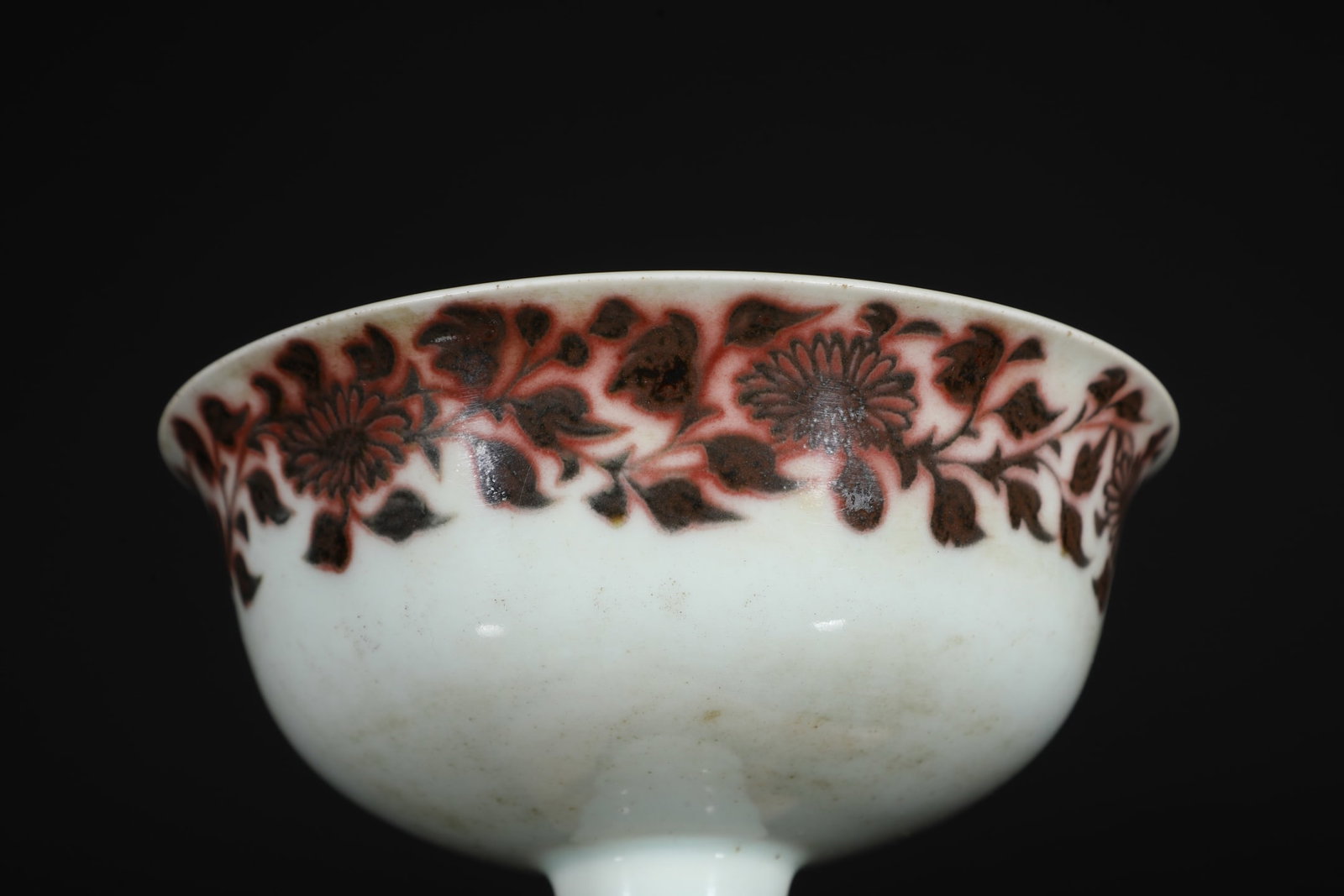 An Exquisite Underglaze-Red Flower Pattern Stem Bowl - 6