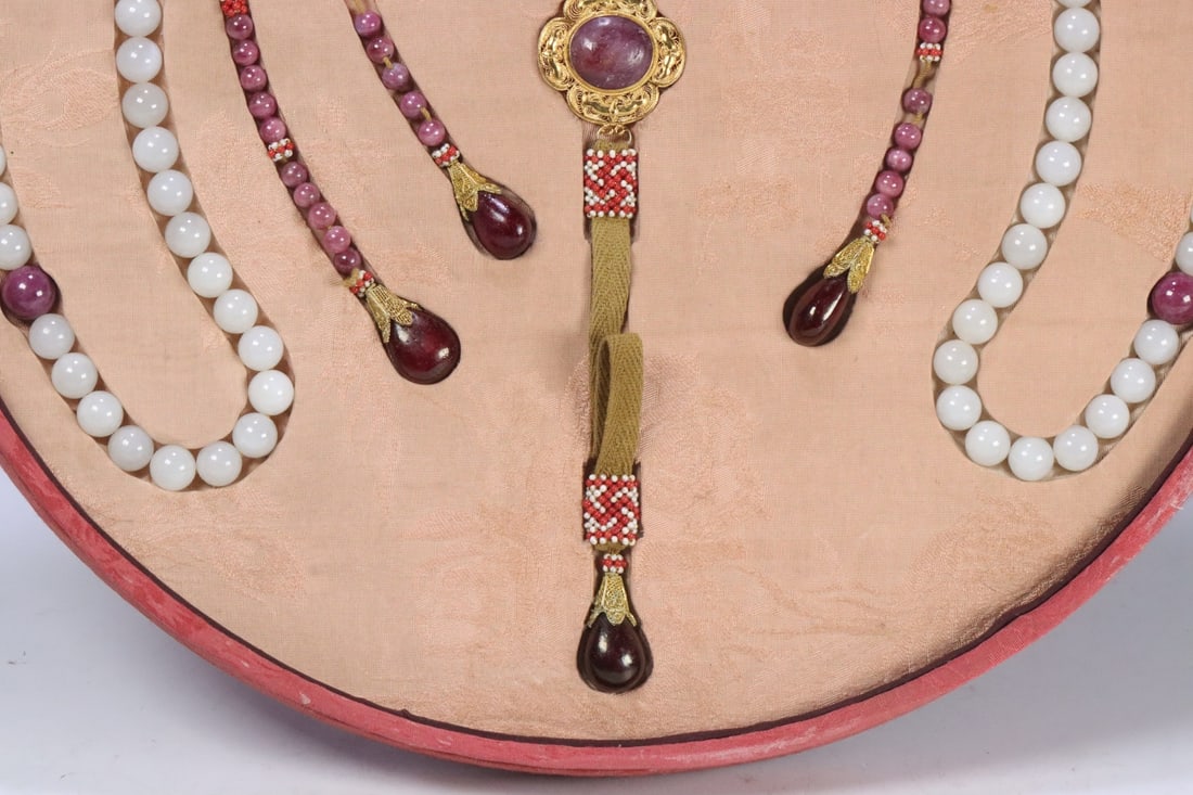 An Exquisite Gems Bracelets - 3