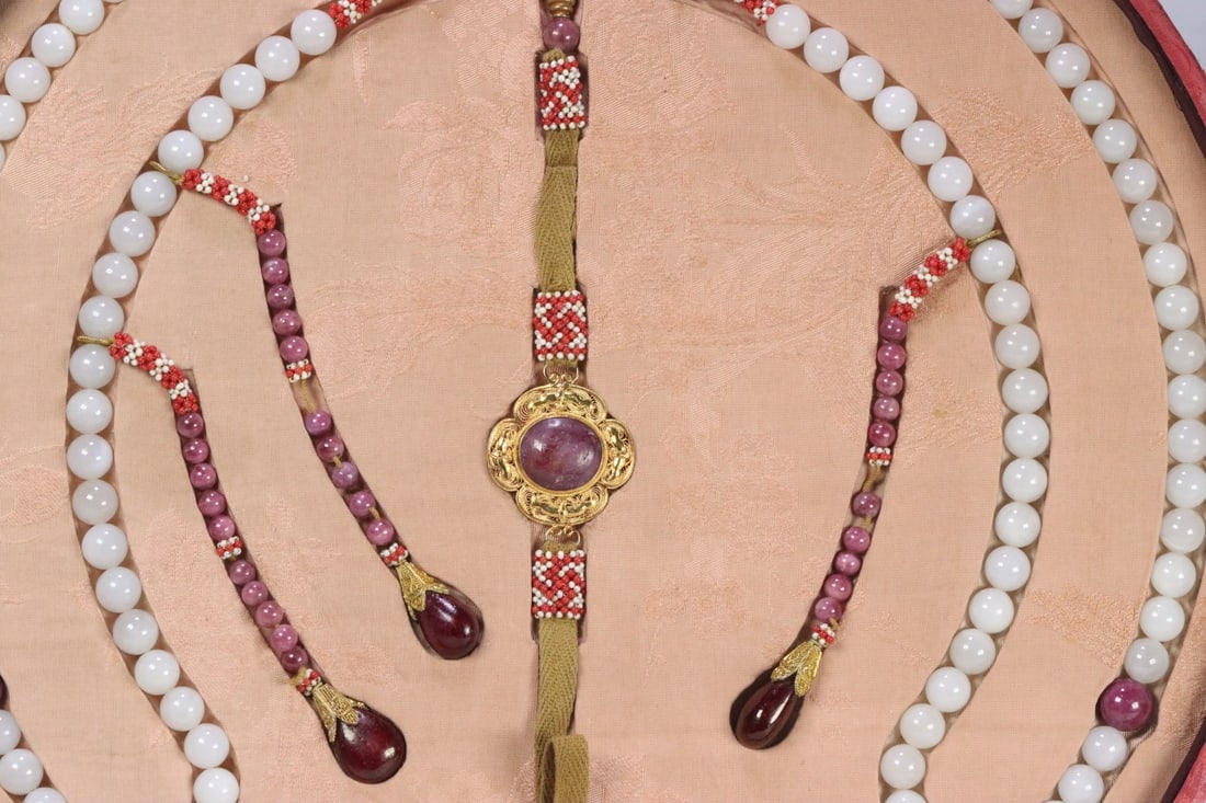 An Exquisite Gems Bracelets - 5