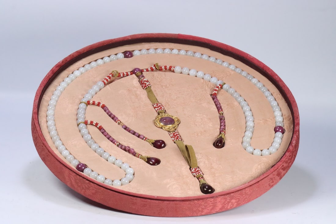 An Exquisite Gems Bracelets - 7
