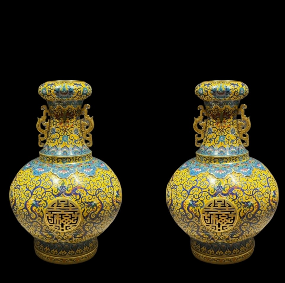 An Exquisite Cloisonne Lotus Pattern Dragon Pattern Bats and Peach Pattern Double-Ears Vase (1 of 9)