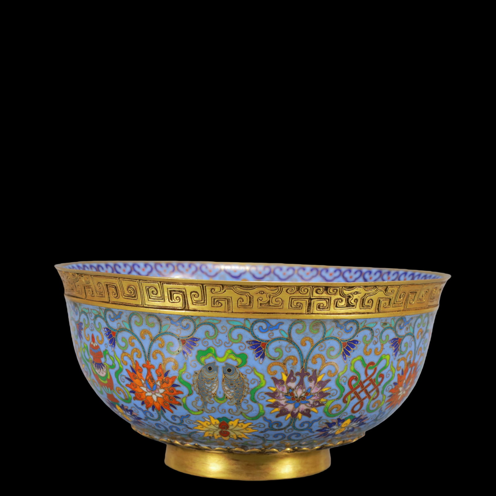An Exquisite Cloisonne Eight Treasures Pattern Bowl: An Exquisite Cloisonne Eight Treasures Pattern Bowl Qing Dynasty China Qianlong Four-character Mark Size:4.7inx9.6in Weight:3200g 景泰蓝八宝纹碗 中Þ