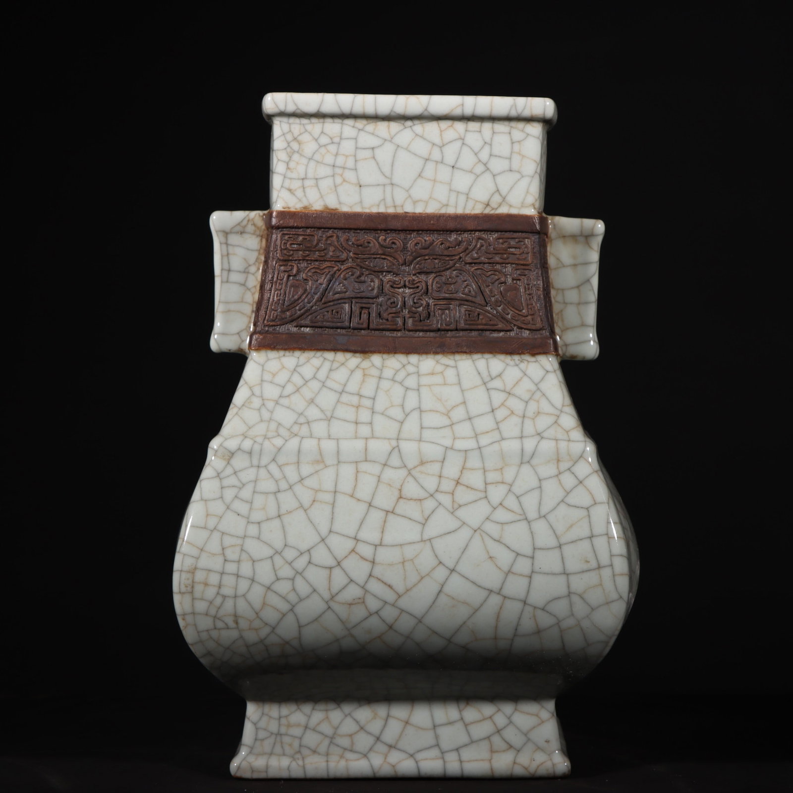 An Exquisite Ge yao Double-Ears Vase: An Exquisite Ge yao Double-Ears Vase Qing Dynasty, China Qianlong Six-character Mark Size:10.2inx6.7in哥釉四方贯耳瓶 中国清代