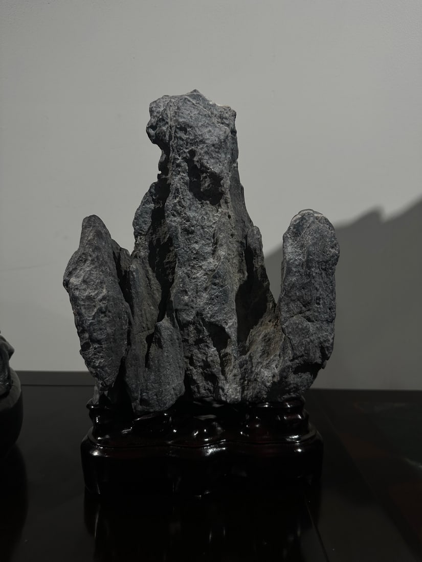 An Exquisite Ying Stone Rockery Ornament: An Exquisite Ying Stone Rockery Ornament Qing Dynasty, China Size:12.2inx7.9inx4.7in英石山峰摆件 中国清代 Size:31cmx20cmx12cm