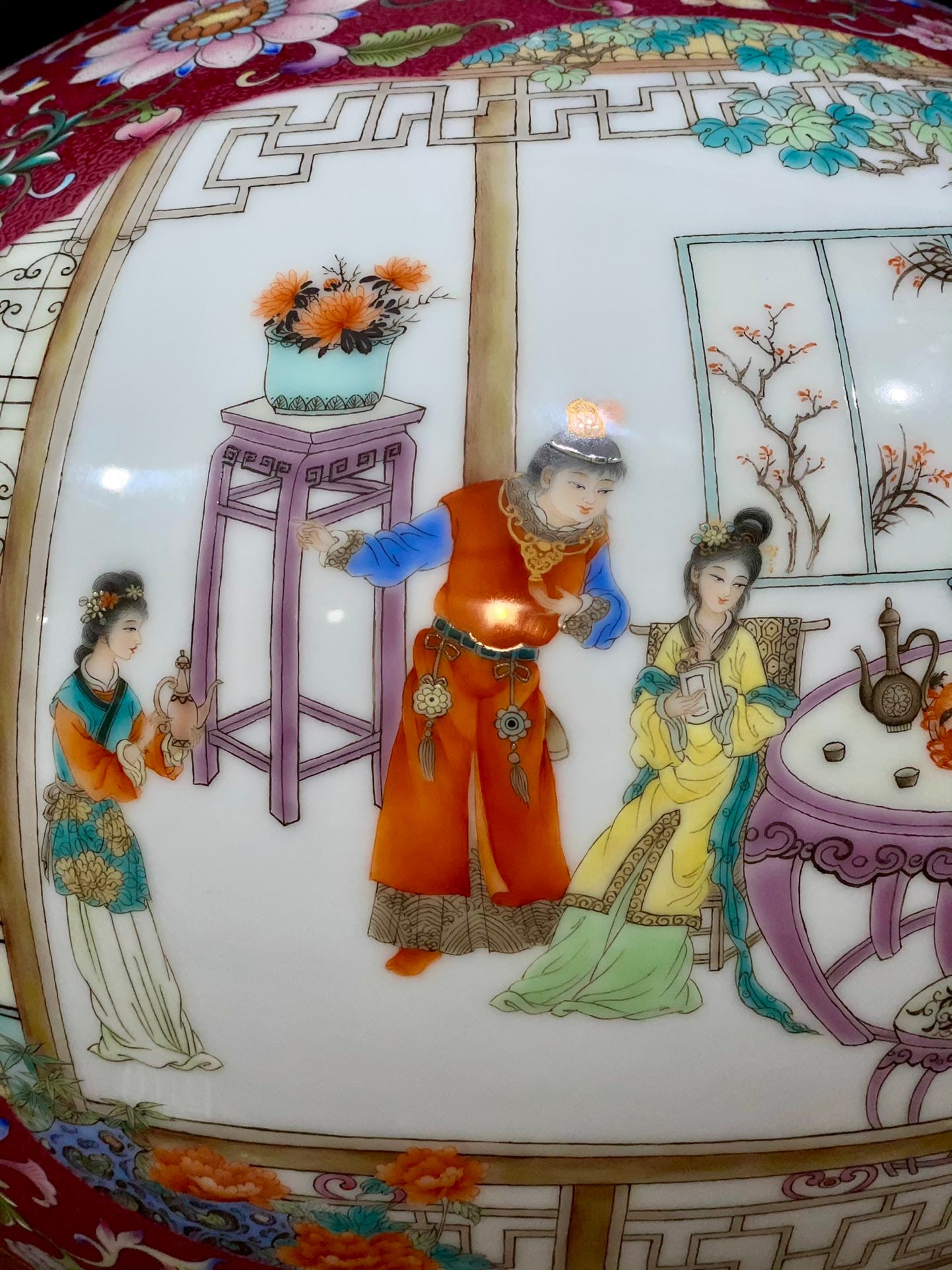 An Exquisite Ruby Red-Glazed Lotus Pattern Character and Story Pattern Vase - 6