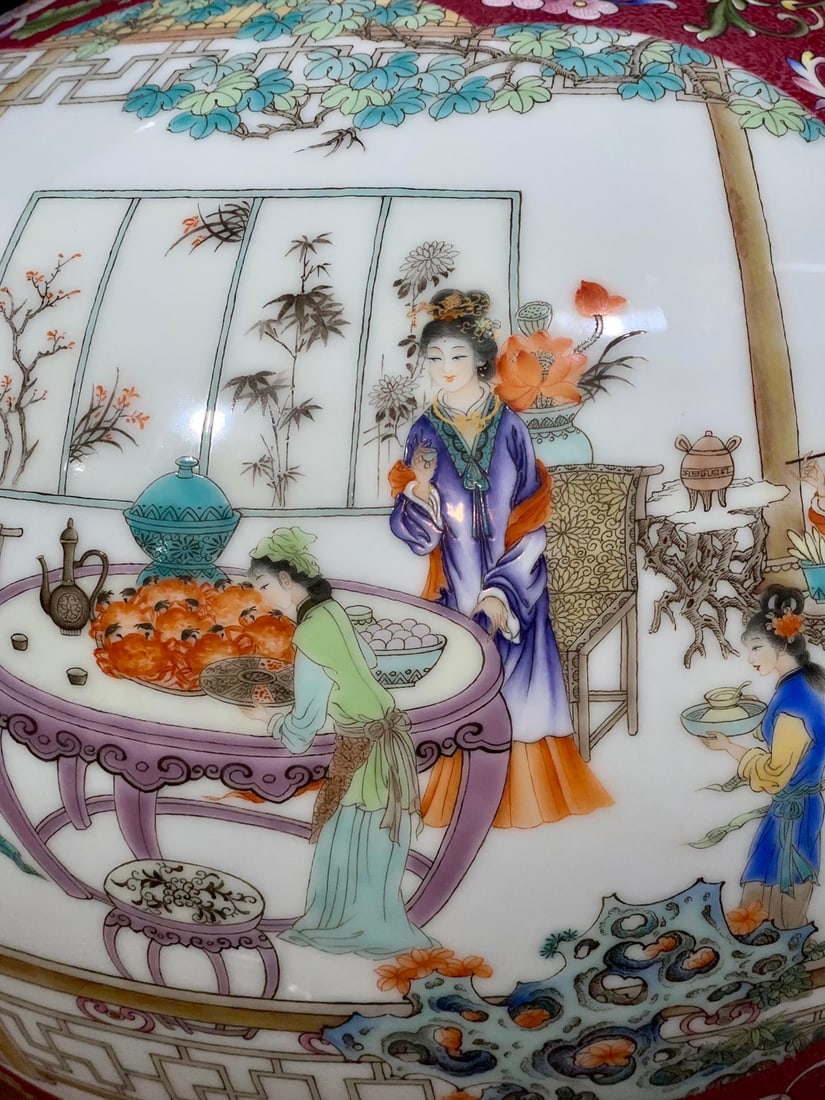 An Exquisite Ruby Red-Glazed Lotus Pattern Character and Story Pattern Vase - 7