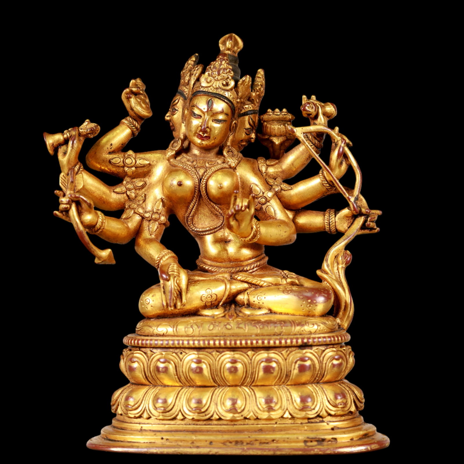 A Exquisite Gilt Bronze Statue of Gautama’s Mother: A Exquisite Gilt Bronze Statue of Gautama’s Mother Qing Dynasty, China Size:3.9inx2.6inx5.1in Weight:600g铜鎏金尊胜佛母像