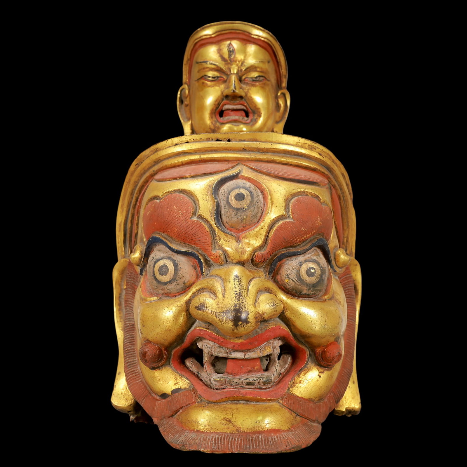 A Exquisite Gilt Bronze Buddha head: A Exquisite Gilt Bronze Buddha head Qing Dynasty, China Size:7.1inx7.5inx13.4in Weight:5850g铜鎏金佛头 中国清代 Size:18cmx19cmx34cm Weight:5850g