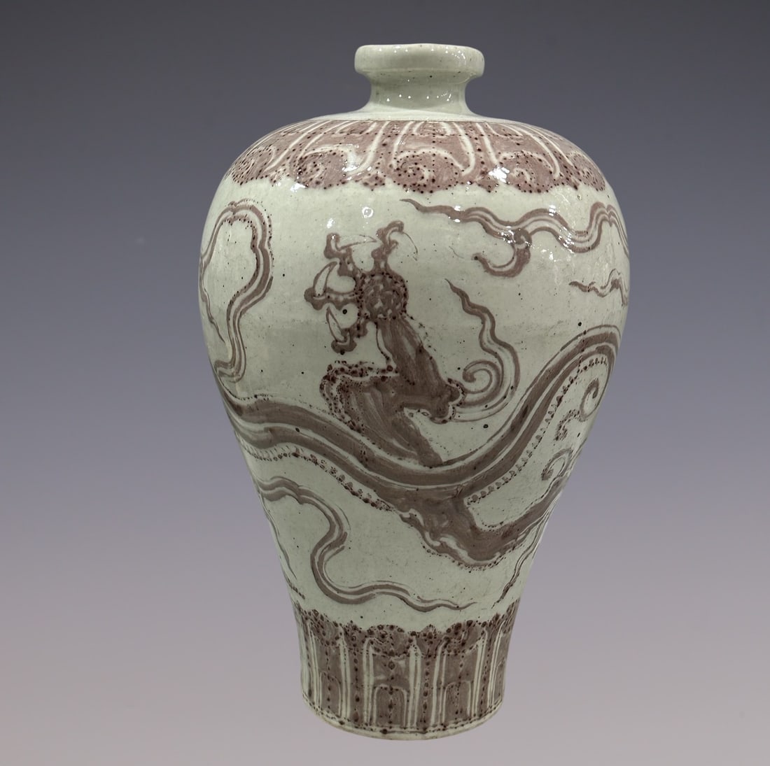 An Exquisite Underglaze-Red Dragon Pattern Vase - 5