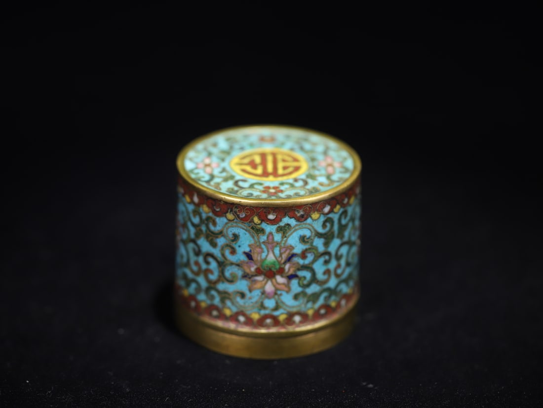 An Exquisite Cloisonne Lotus Pattern Box - 3
