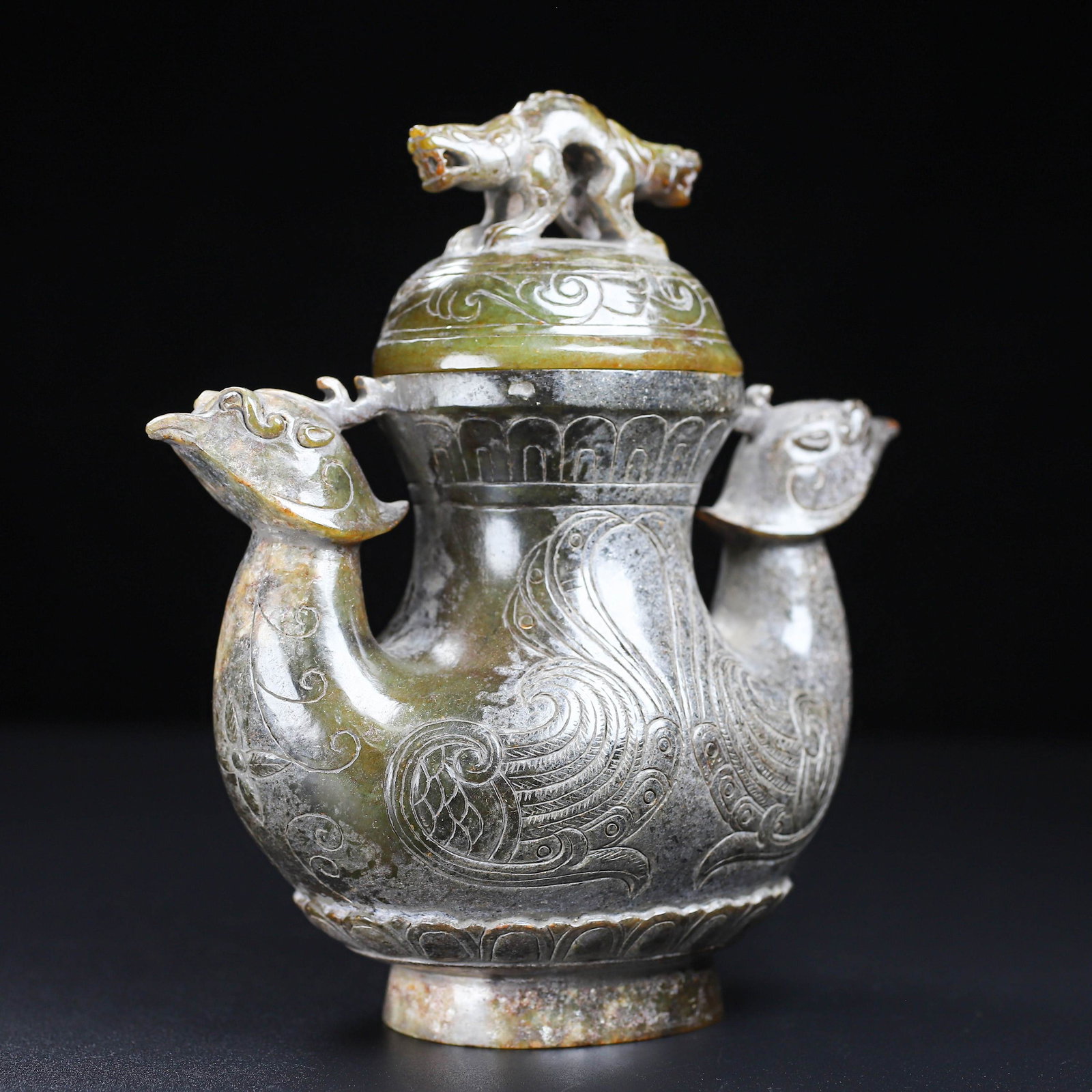 An Exquisite White Jade Phoenix Pattern Vase - 8