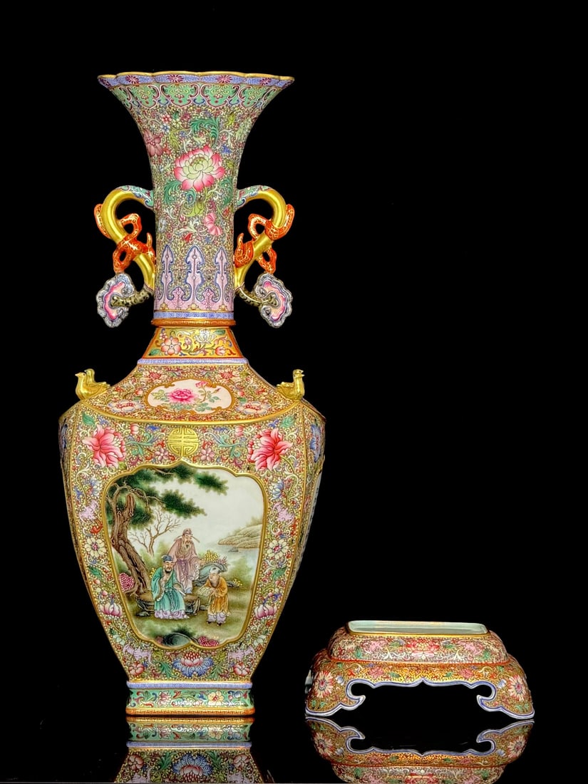 An Exquisite Famille-Rose Painted Gold Bats and Peach Pattern Flower Pattern Character and Story: An Exquisite Famille-Rose Painted Gold Bats and Peach Pattern Flower Pattern Character and Story Pattern with poem Double-Ears Vase Qing Dynasty, China Qianlong Four-character Mark Size:22inx8.1in