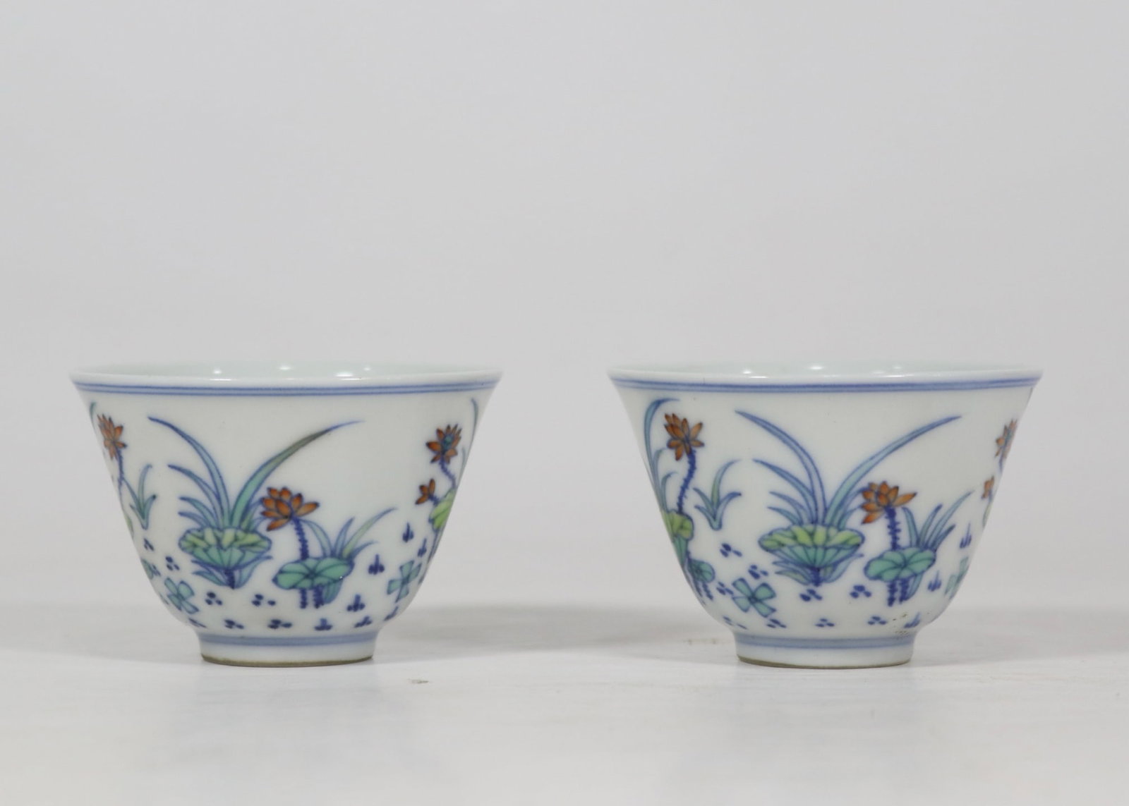 An Exquisite Doucai Flower Pattern Cup - 2