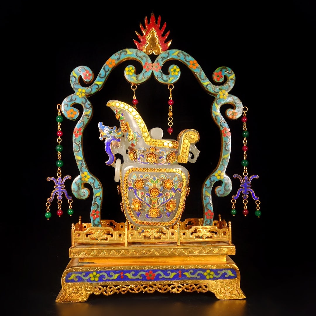 An Exquisite Gilt Bronze Inlaid Glass Flower Pattern Ornament: An Exquisite Gilt Bronze Inlaid Glass Flower Pattern Ornament Qing Dynasty, China Qianlong Four-character Mark Size:15.4inx9.8in